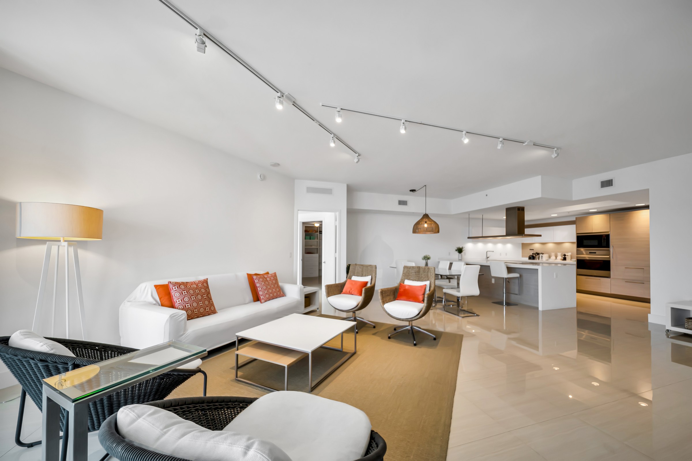 17301 Biscayne Boulevard North Miami Beach FL 33160