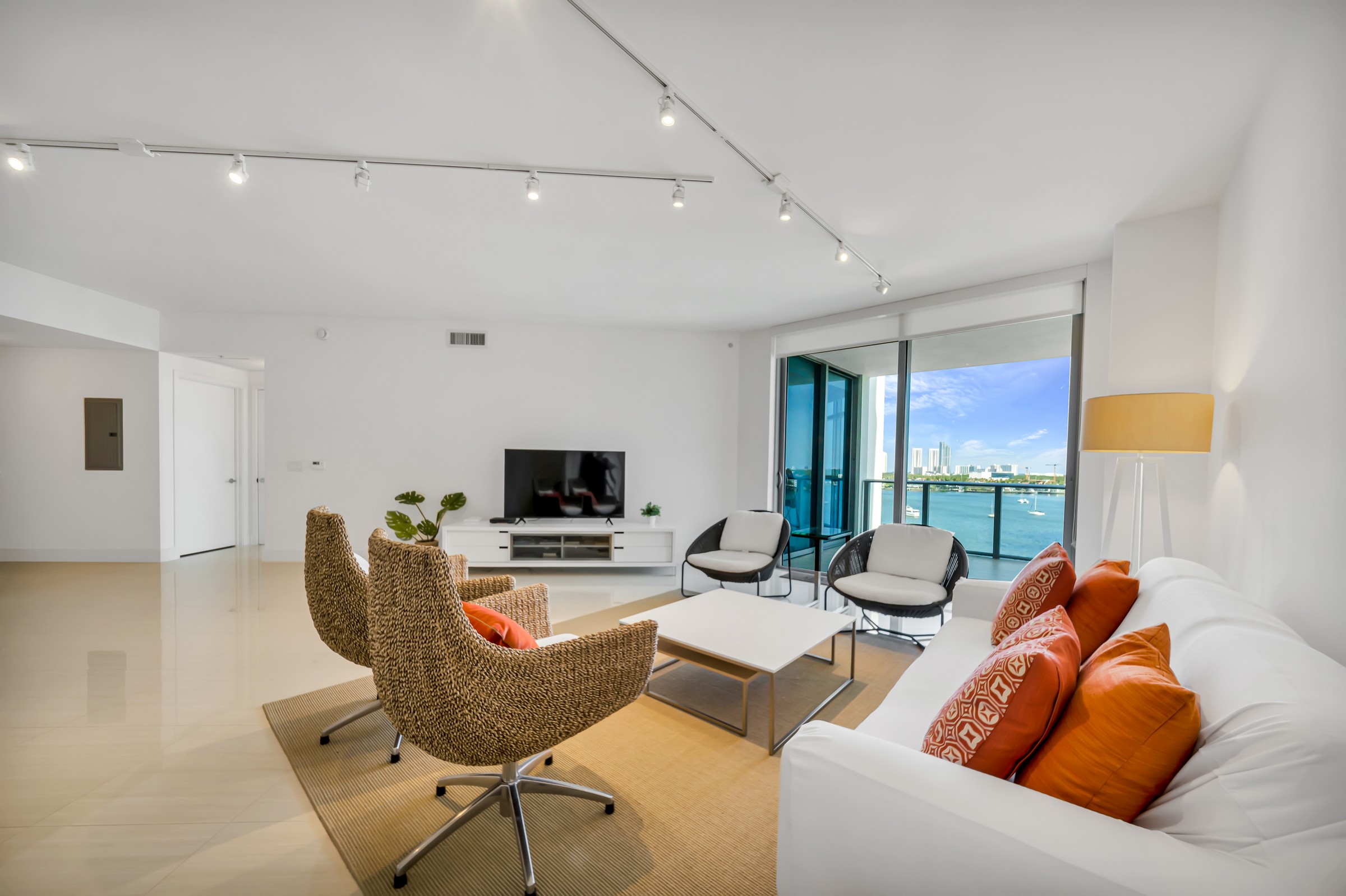 17301 Biscayne Boulevard North Miami Beach FL 33160