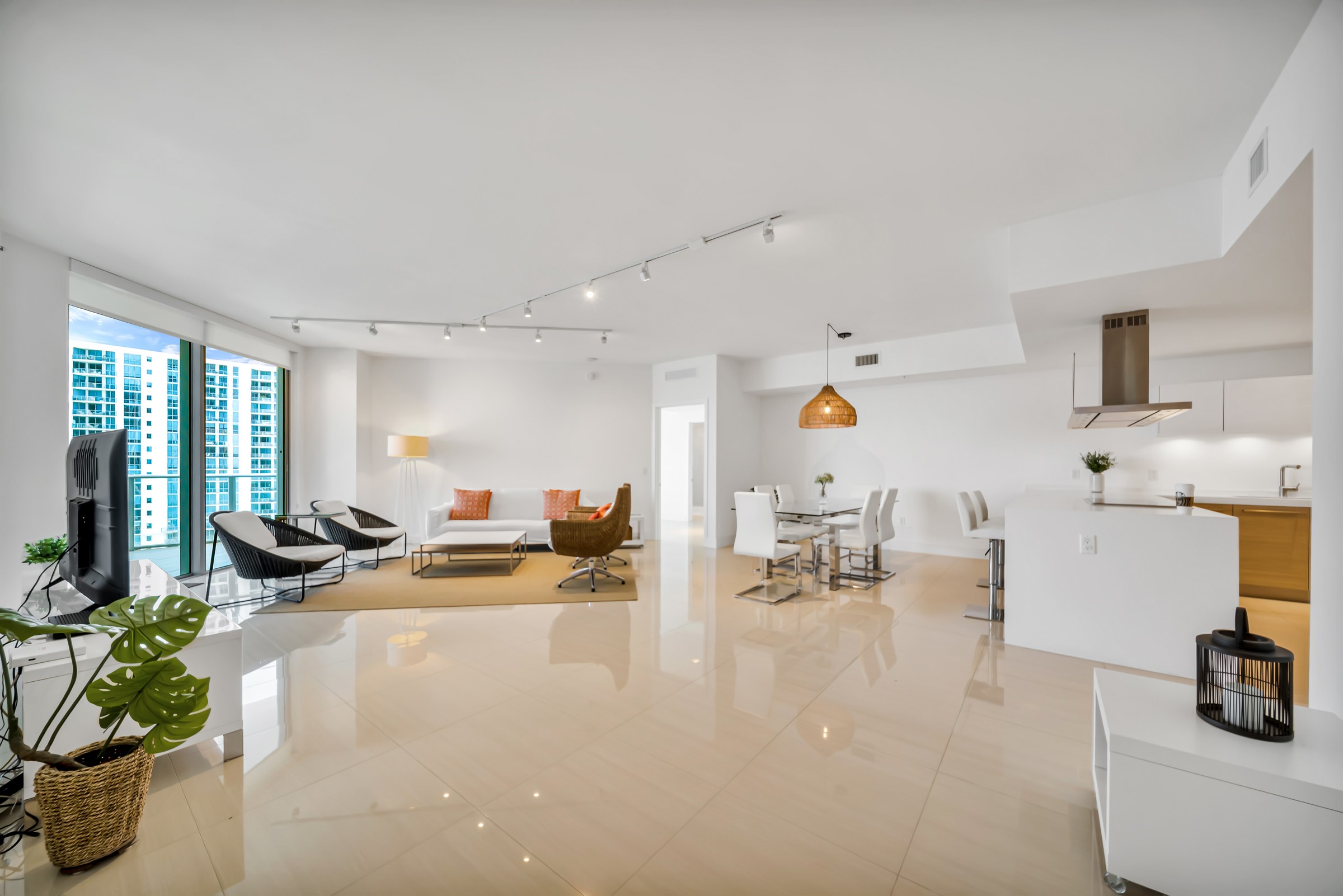 17301 Biscayne Boulevard North Miami Beach FL 33160