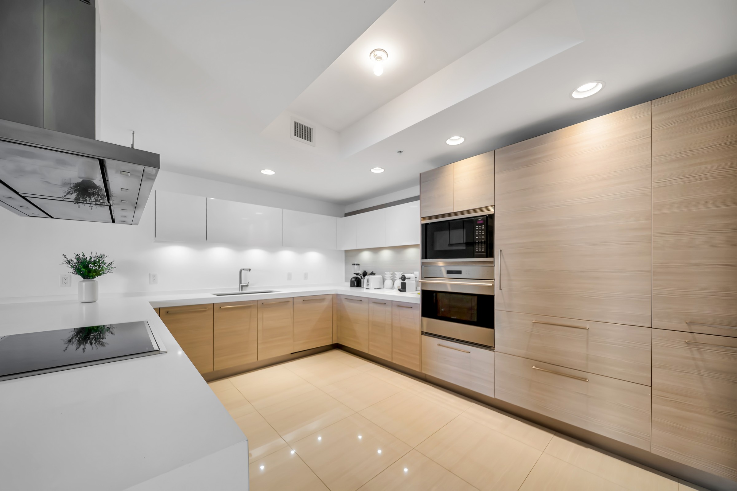 17301 Biscayne Boulevard North Miami Beach FL 33160
