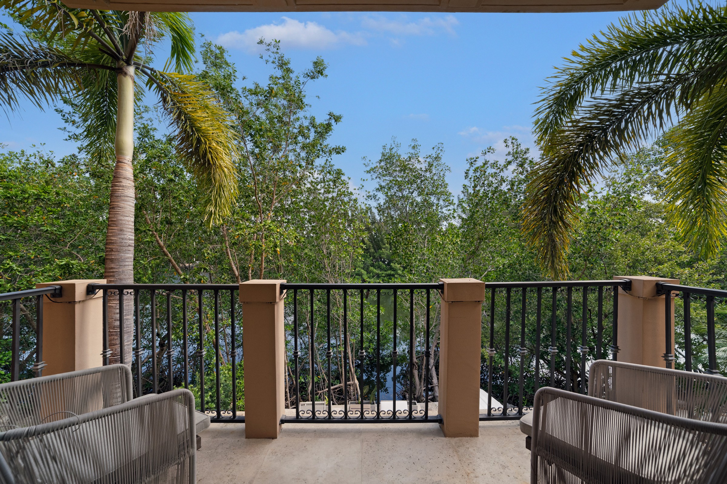 6226 Paradise Point Drive Palmetto Bay FL 33157