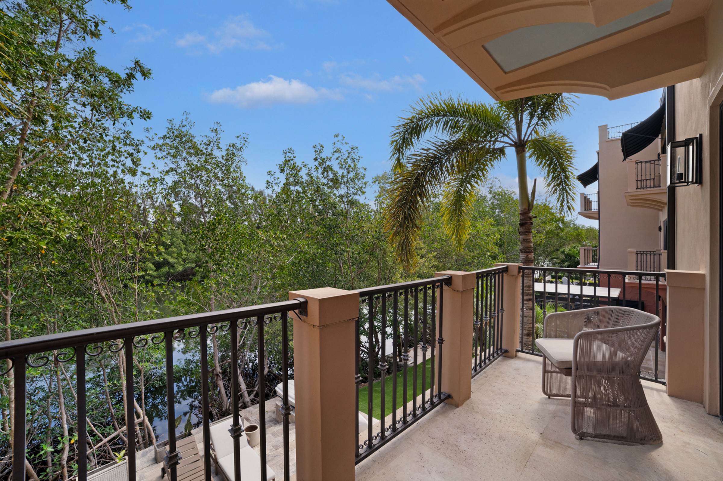 6226 Paradise Point Drive Palmetto Bay FL 33157