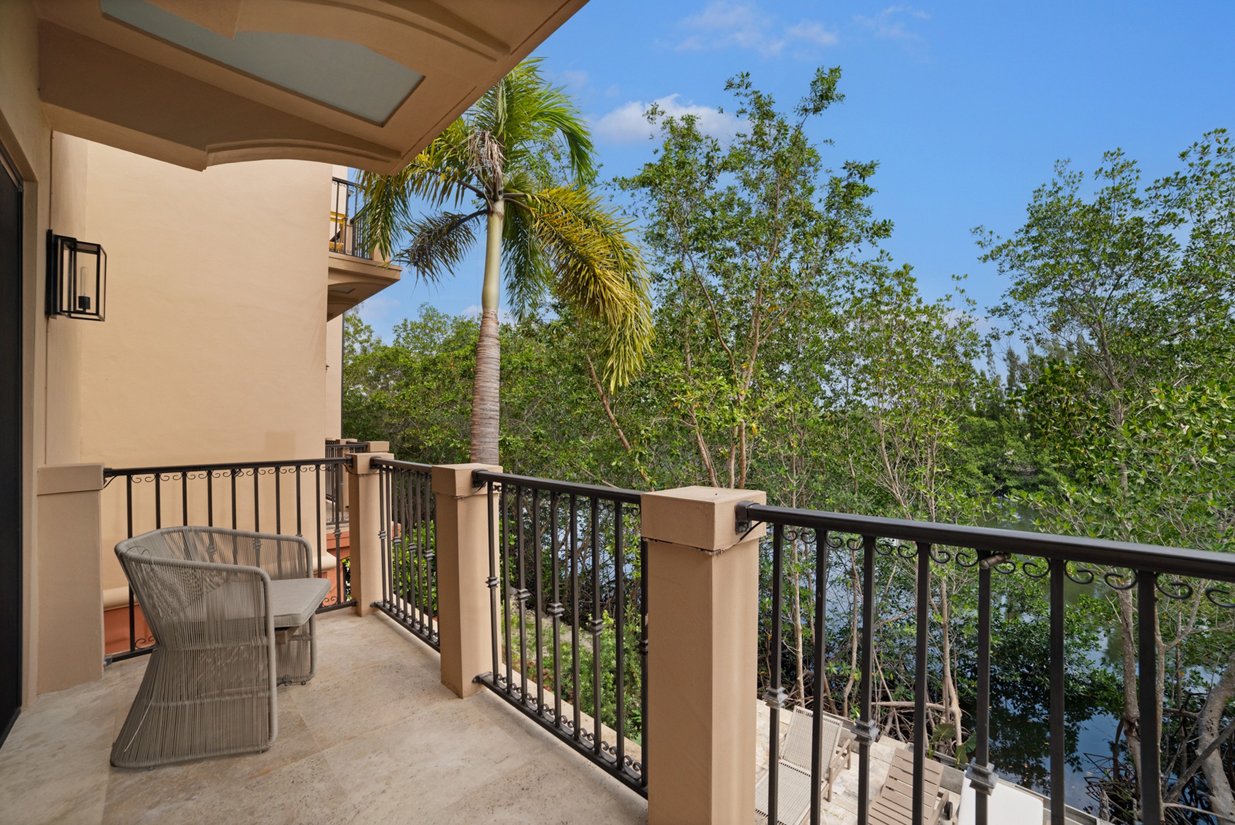 6226 Paradise Point Drive Palmetto Bay FL 33157