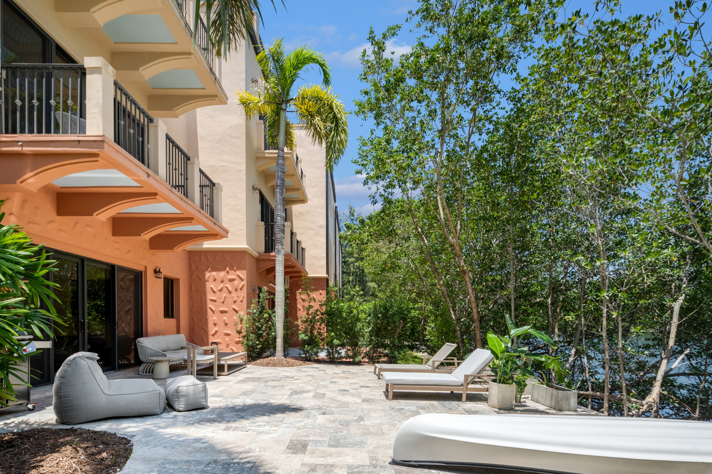 6226 Paradise Point Drive Palmetto Bay FL 33157