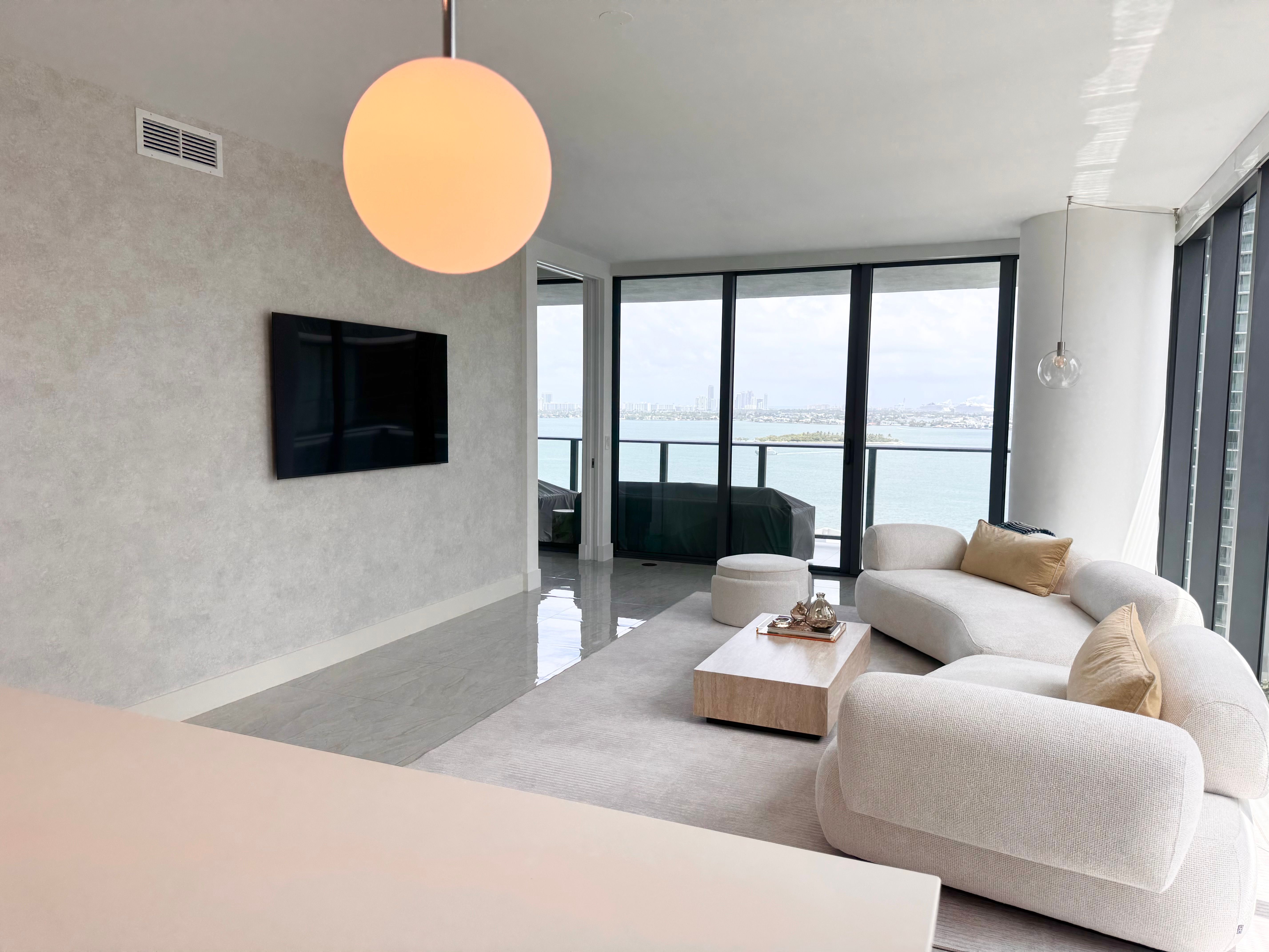650 NE 32nd Street Miami FL 33137
