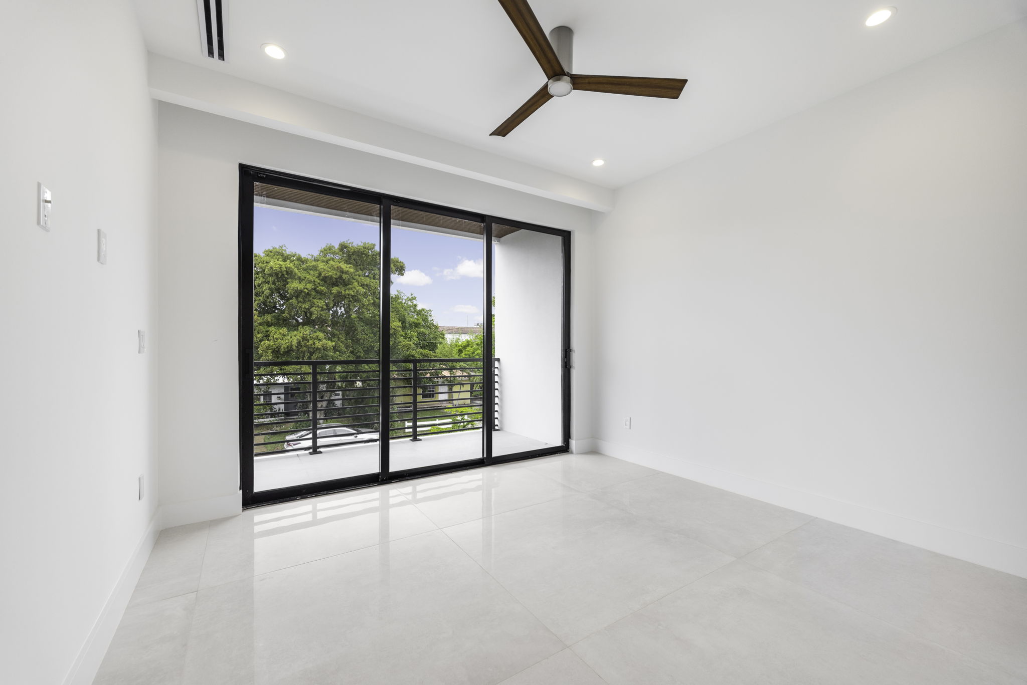 1122 NE 10th Avenue Fort Lauderdale FL 33304
