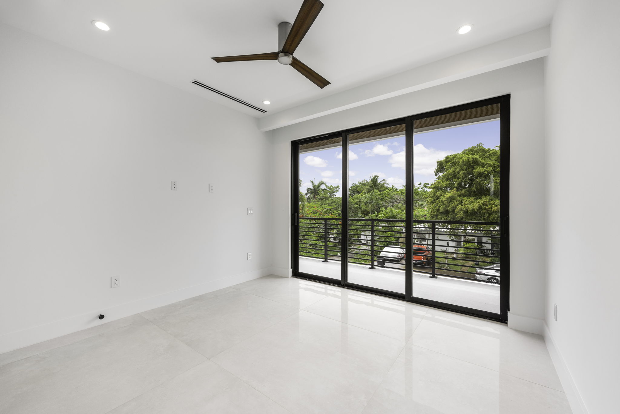 1122 NE 10th Avenue Fort Lauderdale FL 33304