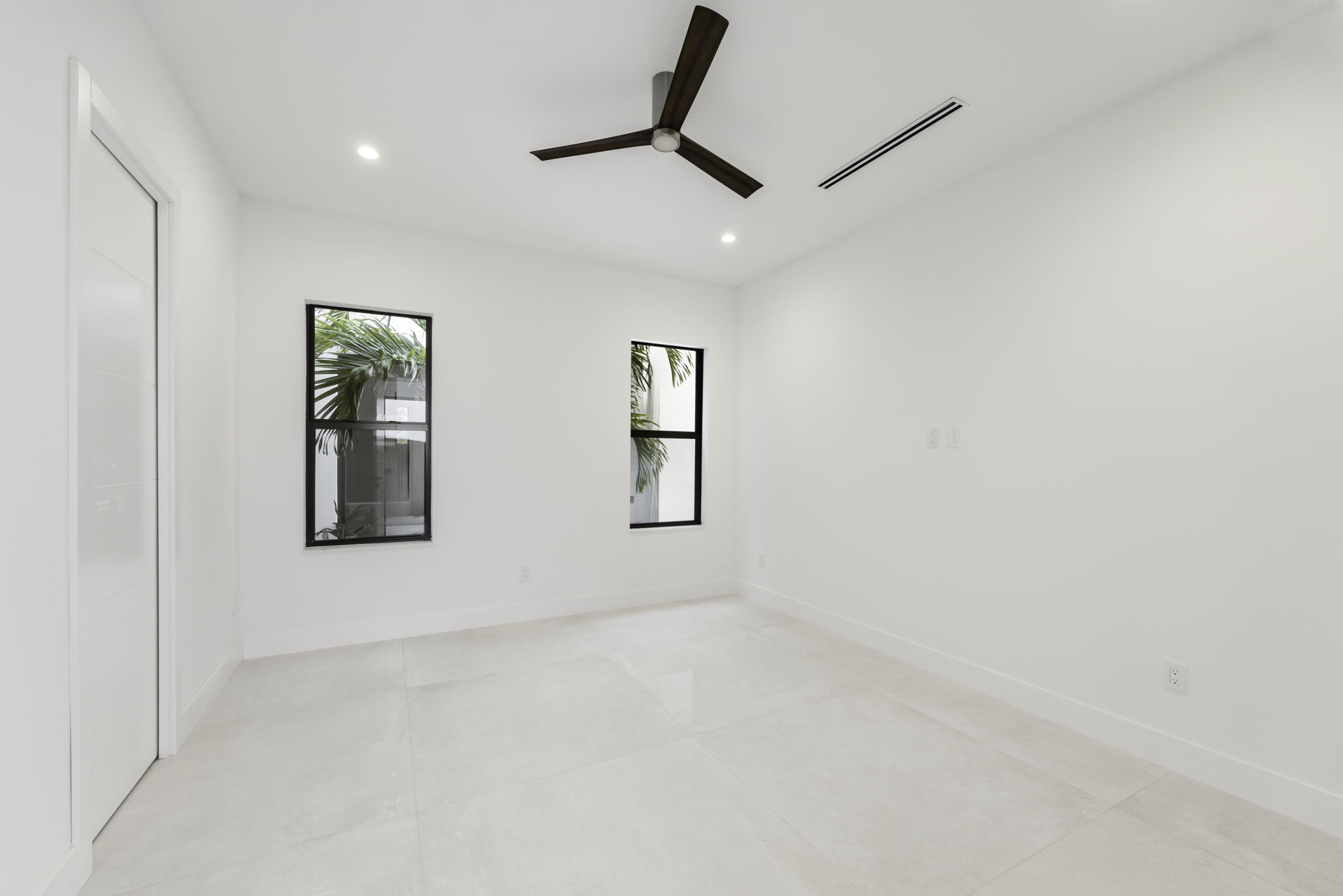 1122 NE 10th Avenue Fort Lauderdale FL 33304