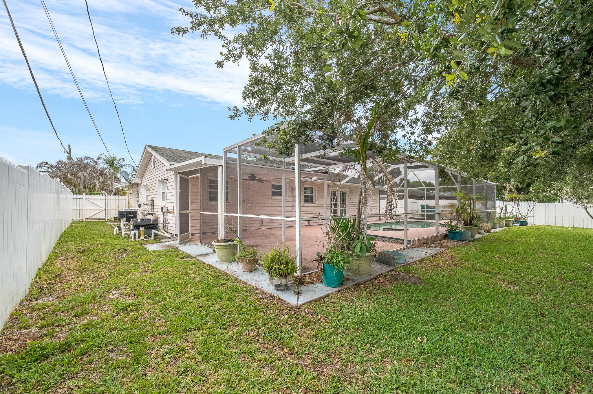 586 Louvre Drive Melbourne FL 32935