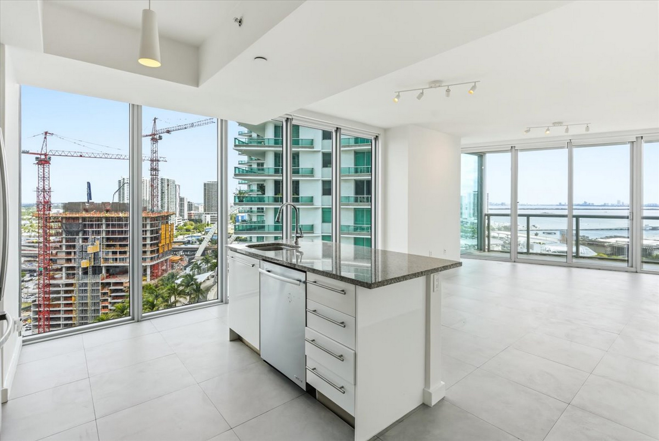 888 Biscayne Boulevard Miami FL 33132