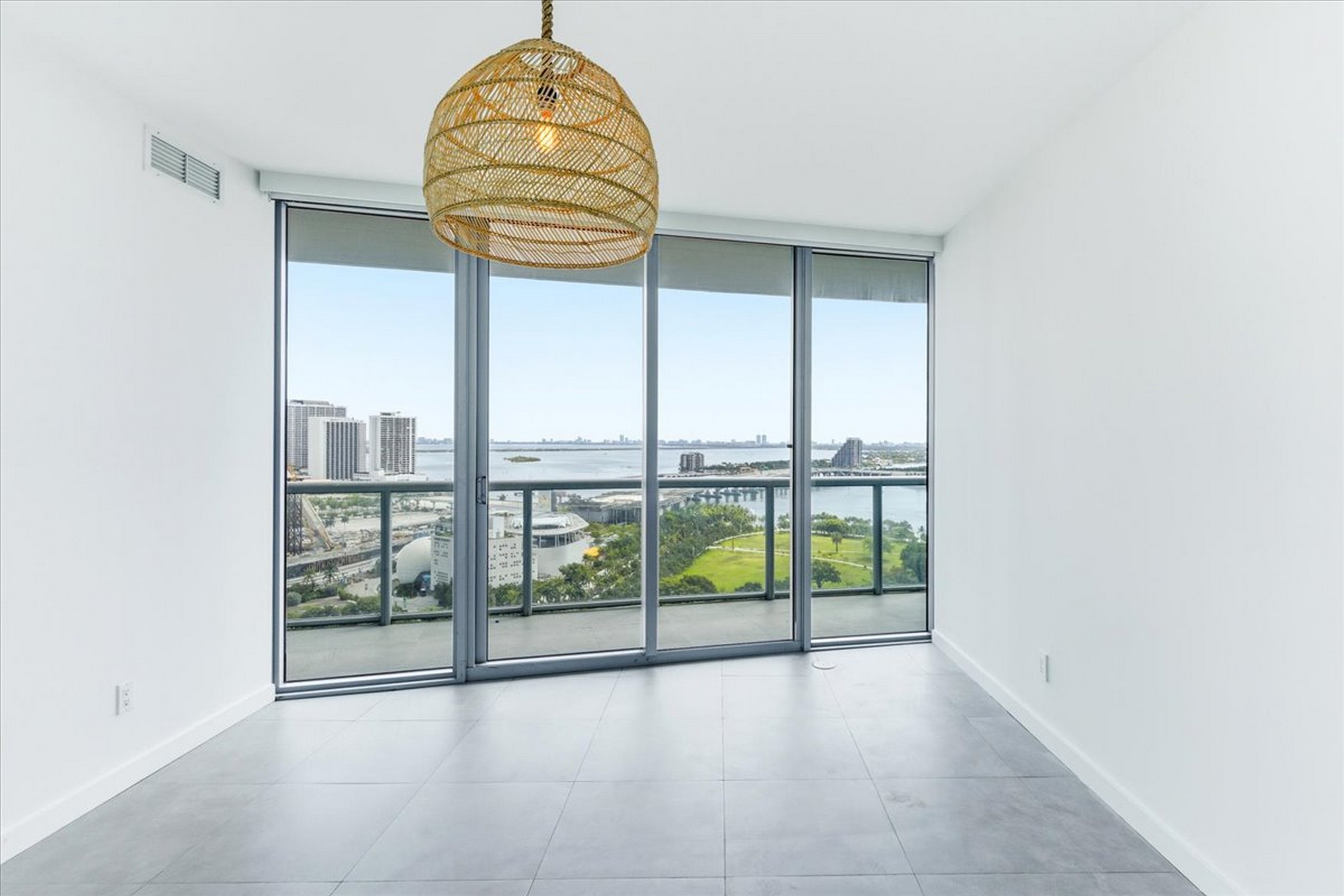888 Biscayne Boulevard Miami FL 33132