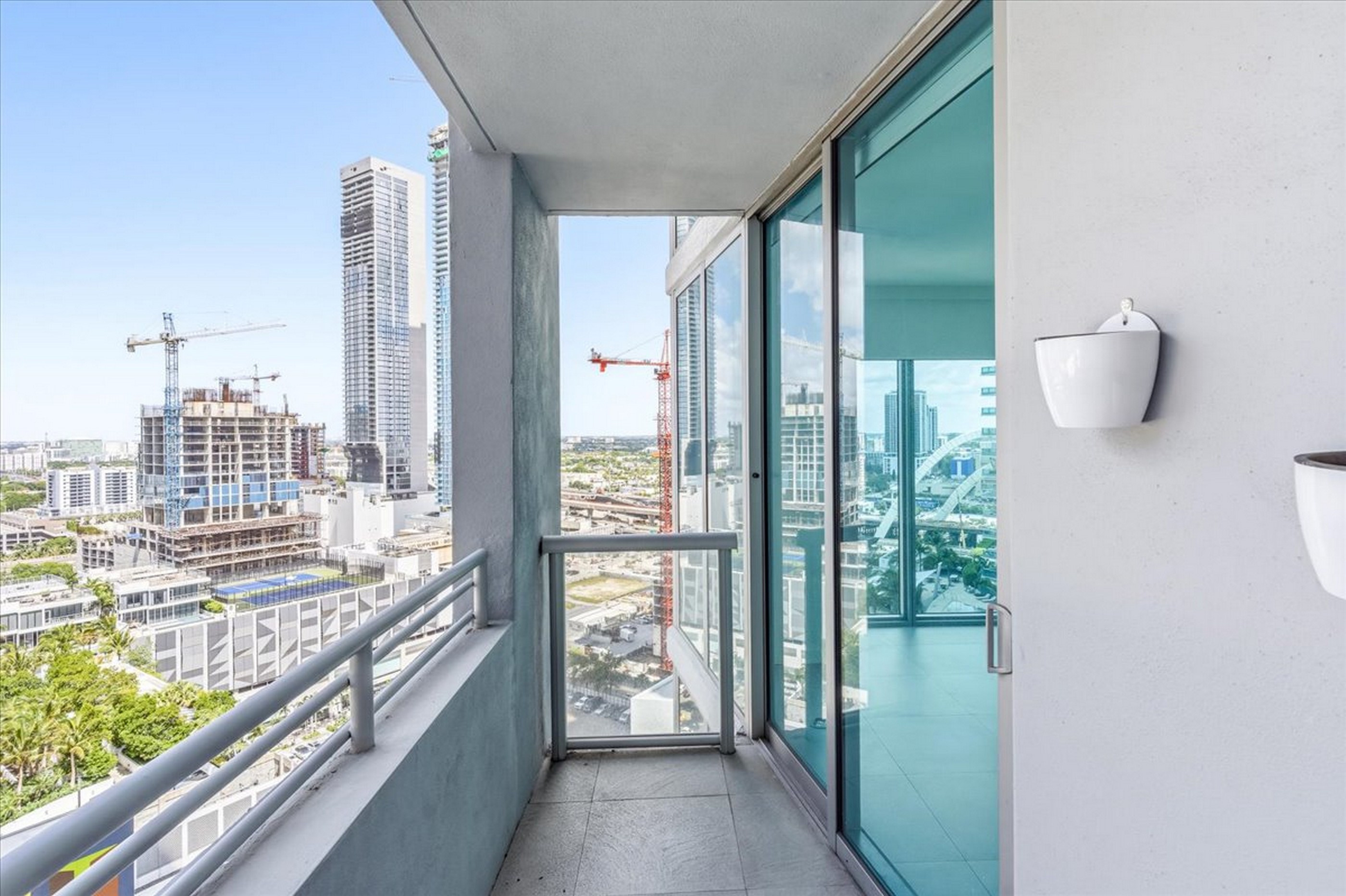 888 Biscayne Boulevard Miami FL 33132
