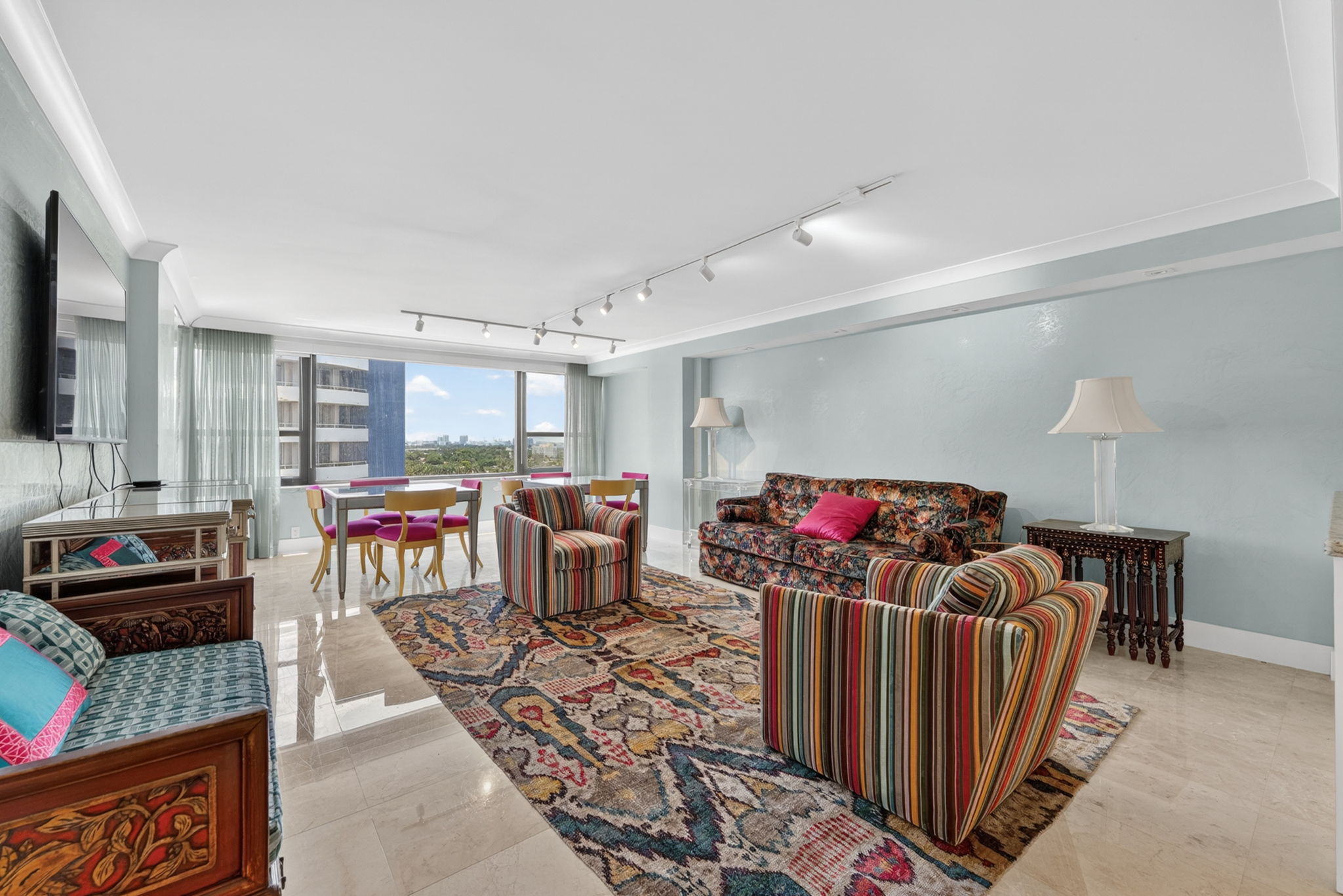 5225 Collins Avenue Miami Beach FL 33140