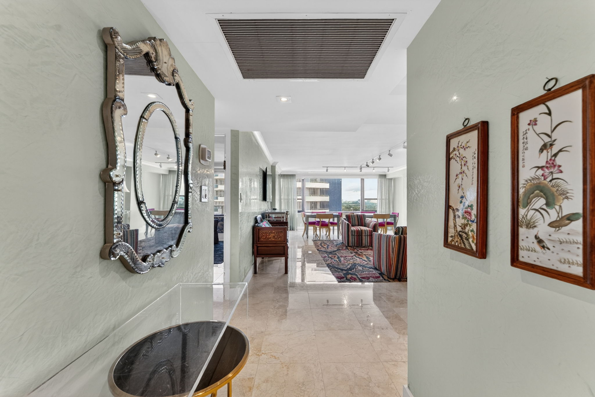 5225 Collins Avenue Miami Beach FL 33140