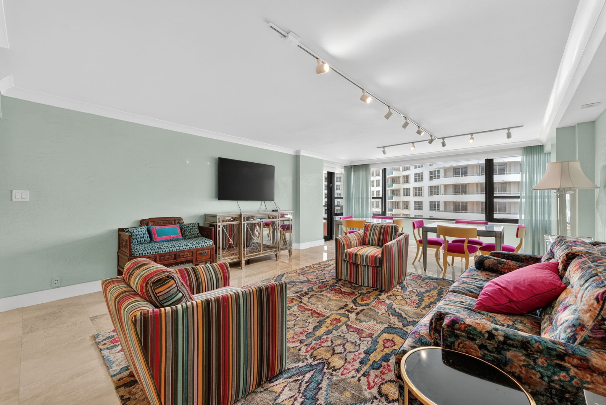 5225 Collins Avenue Miami Beach FL 33140