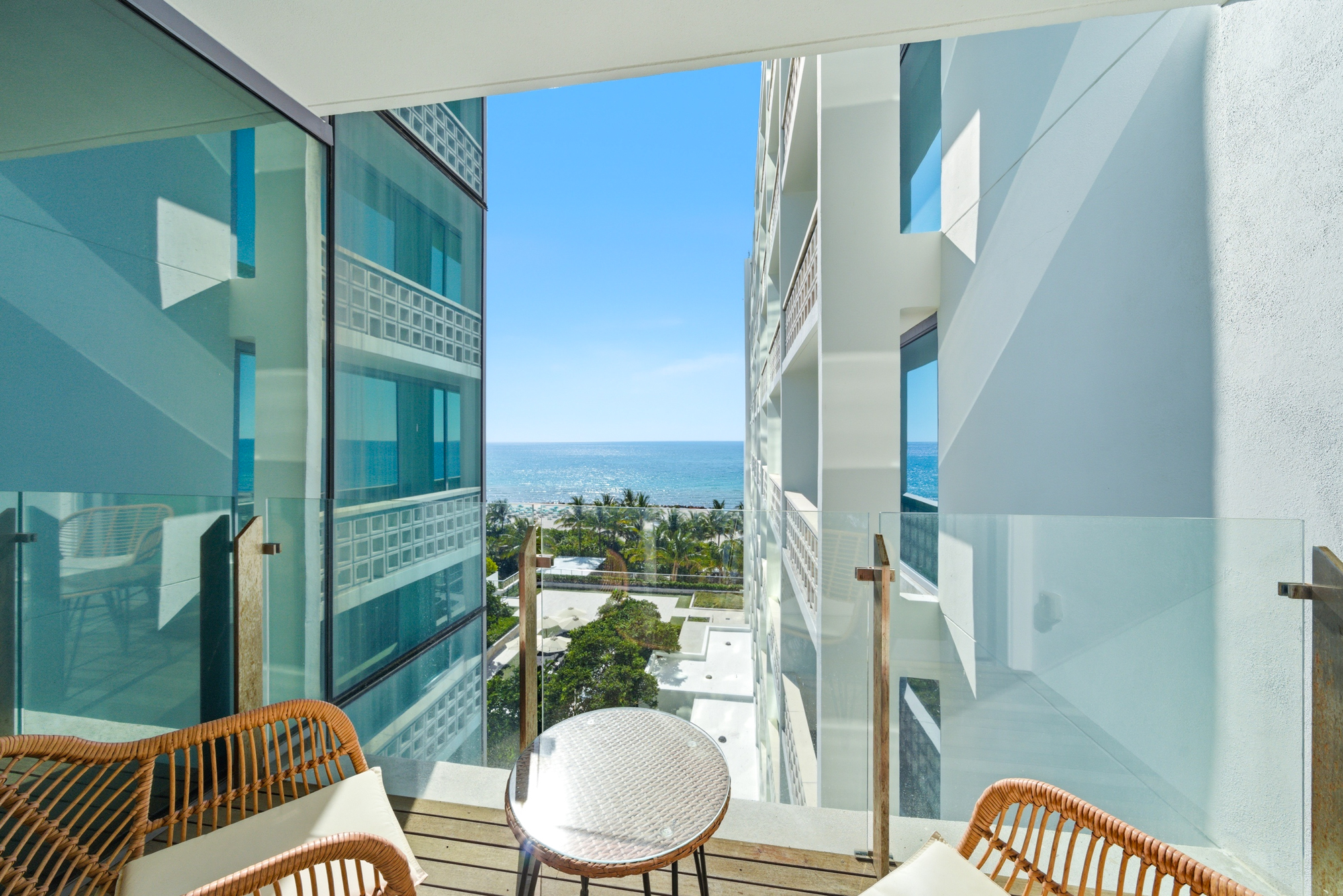 2901 Collins Avenue Miami Beach FL 33140
