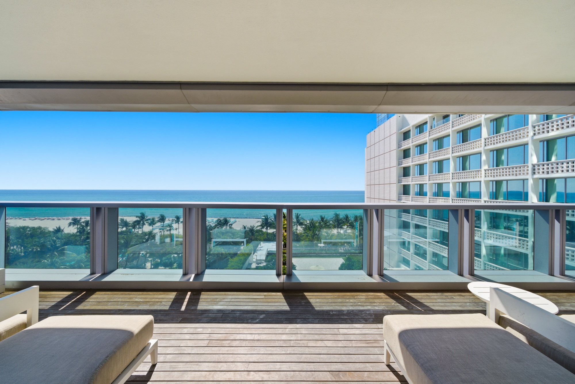 2901 Collins Avenue Miami Beach FL 33140