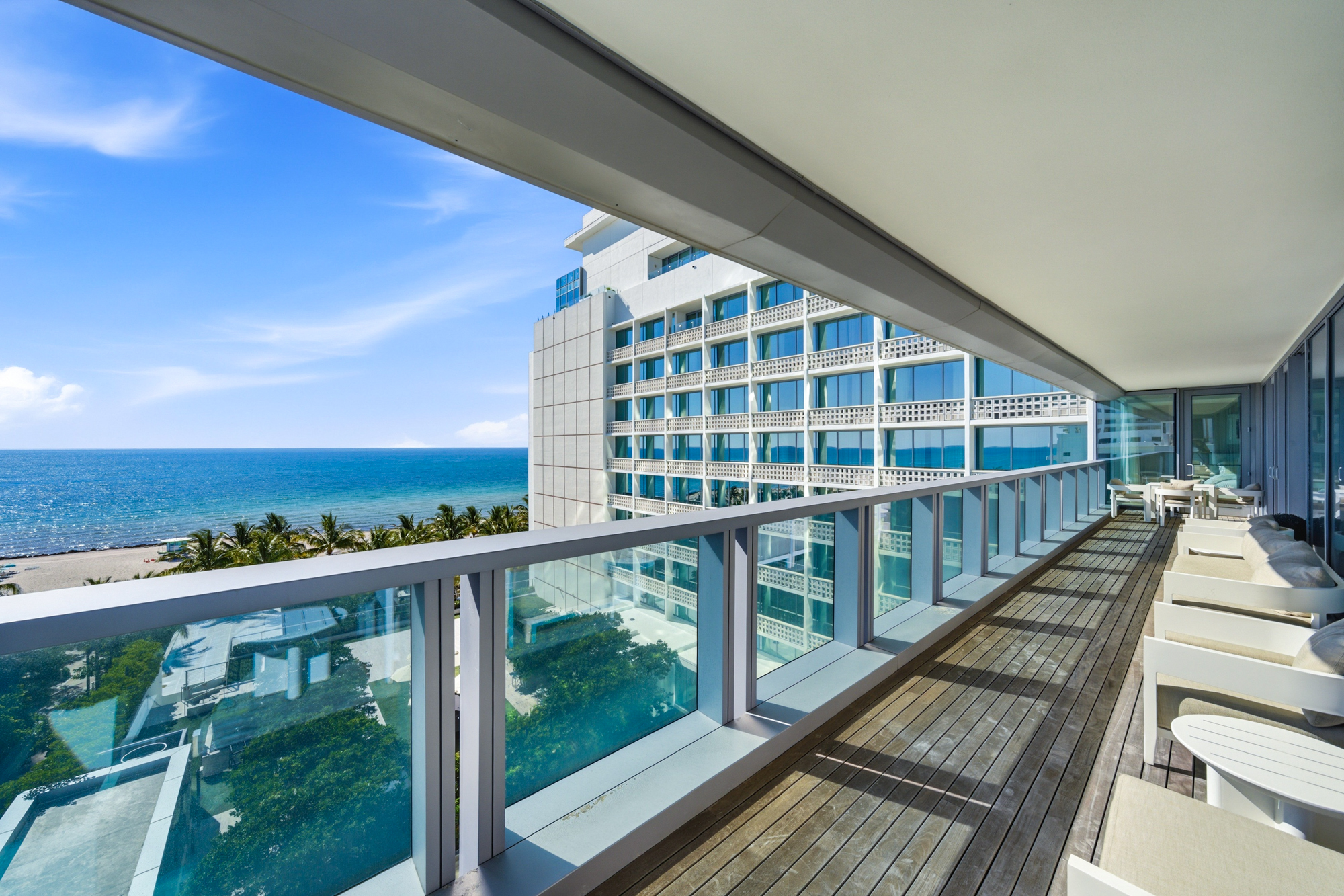 2901 Collins Avenue Miami Beach FL 33140