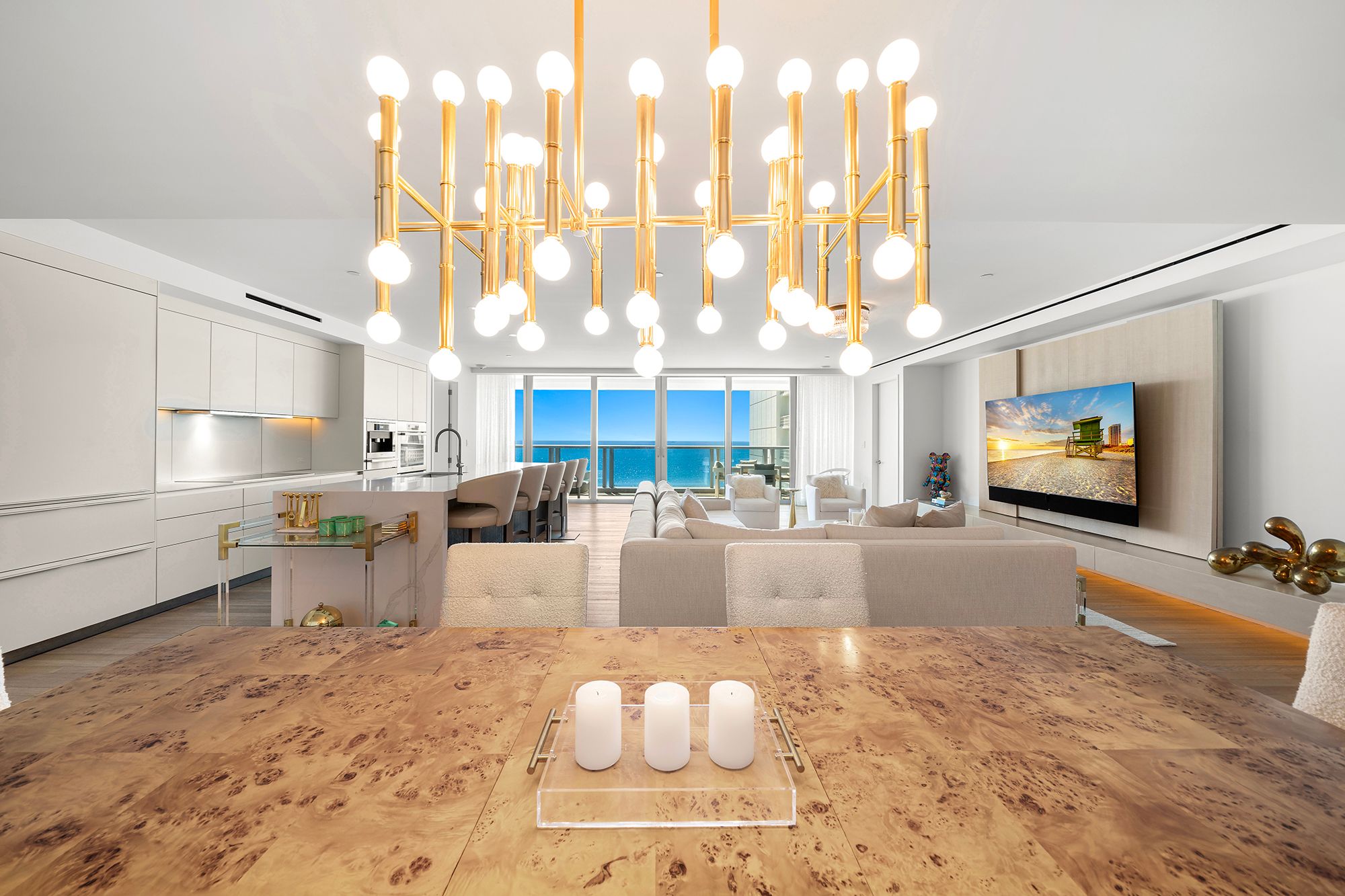 2901 Collins Avenue Miami Beach FL 33140