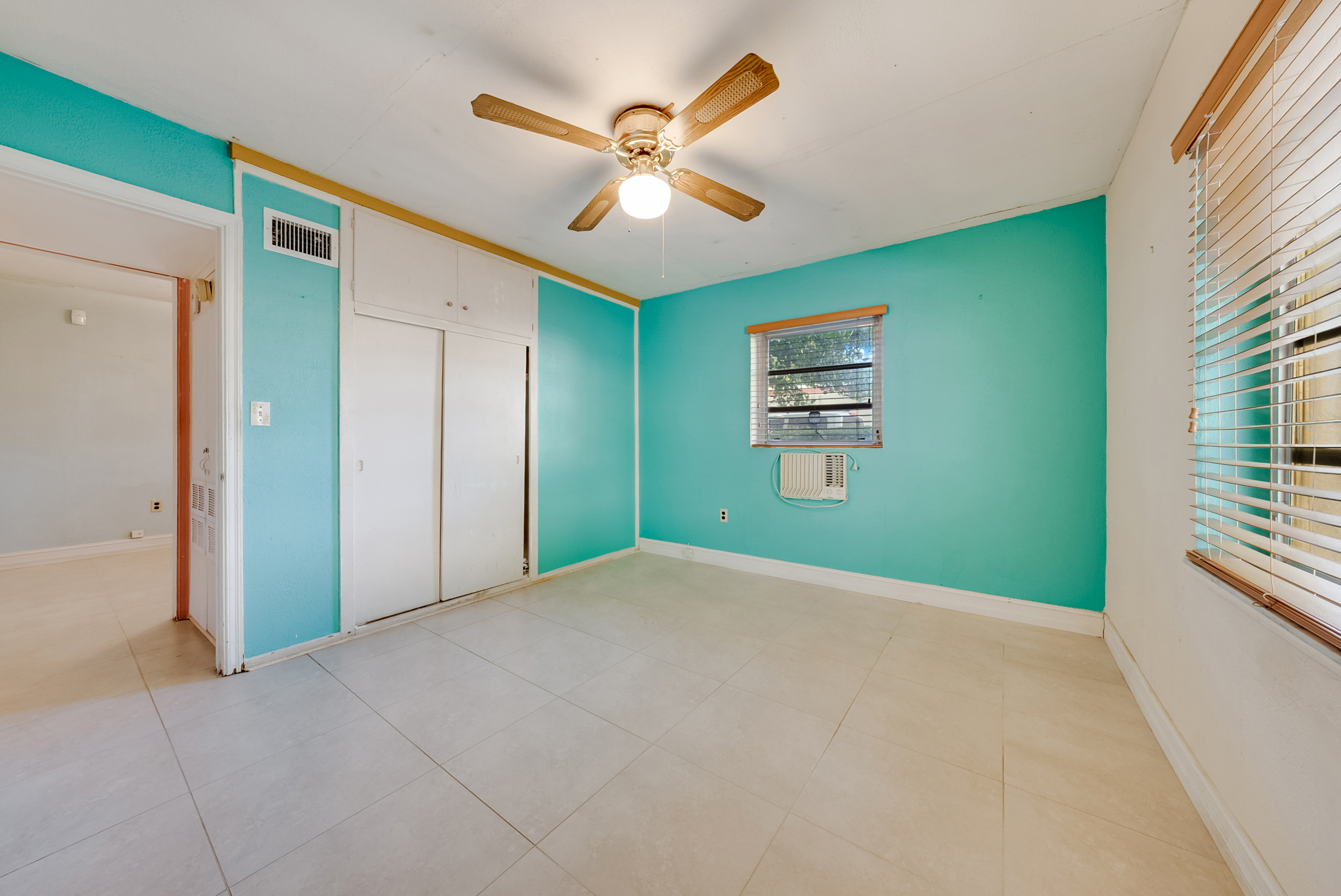 14115 NW 6th Avenue North Miami FL 33168