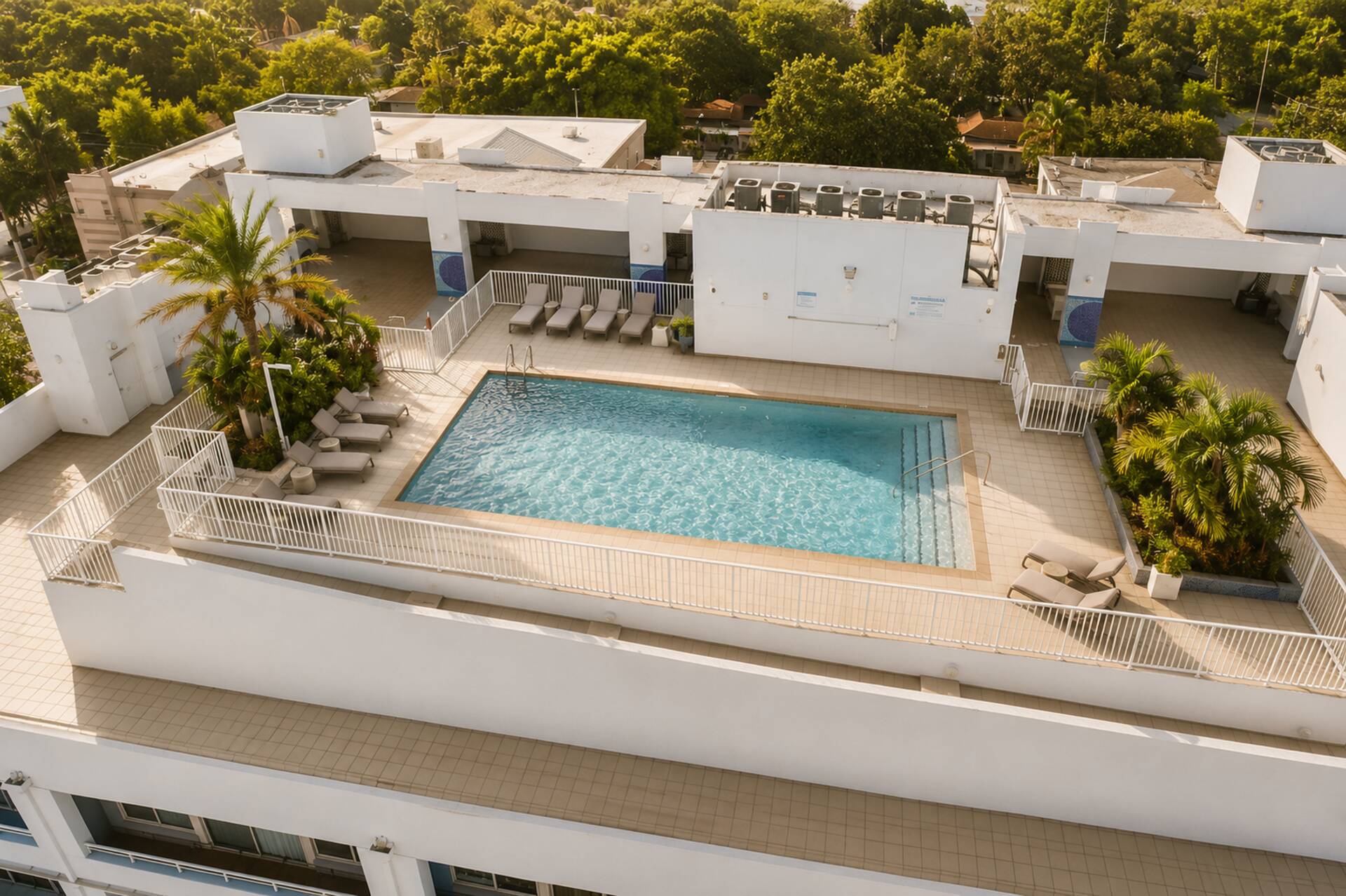 3250 Grand Avenue Miami FL 33133