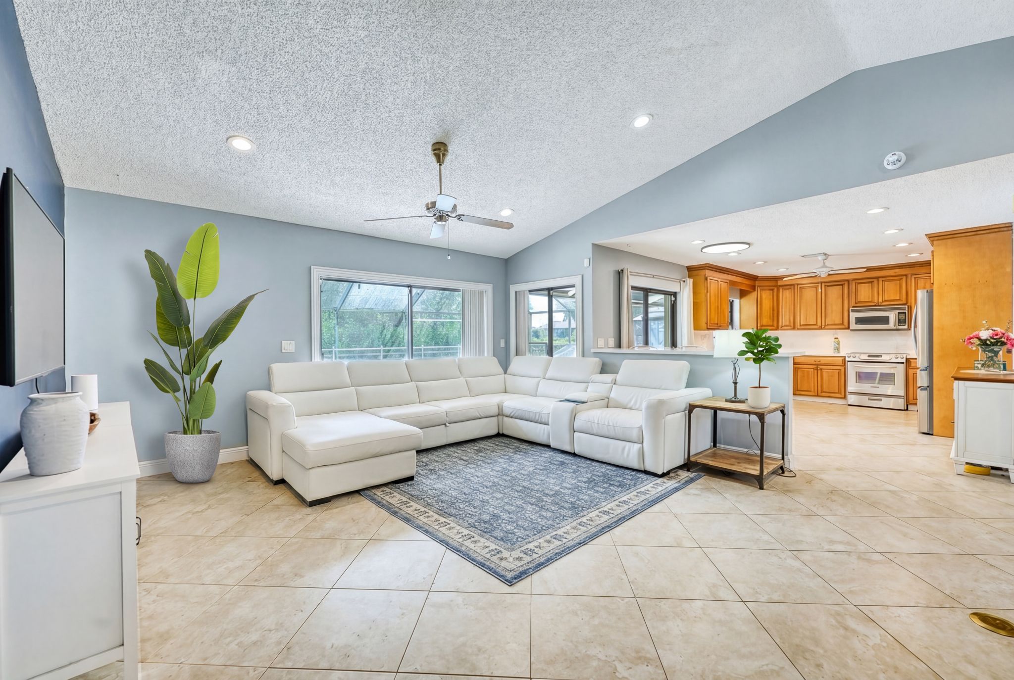 935 NW 110th Lane Coral Springs FL 33071