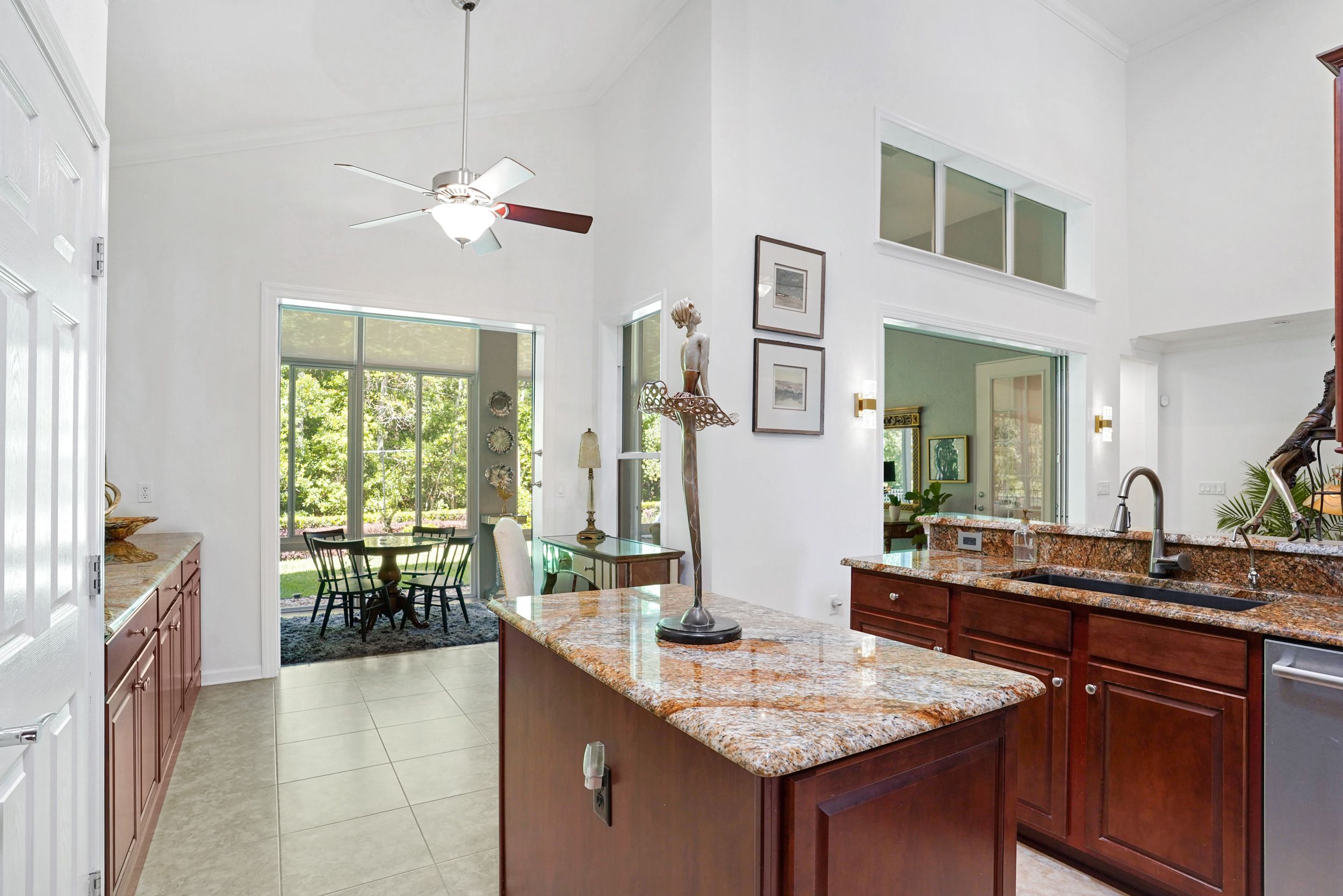 9244 Rosewater Lane Jacksonville FL 32256