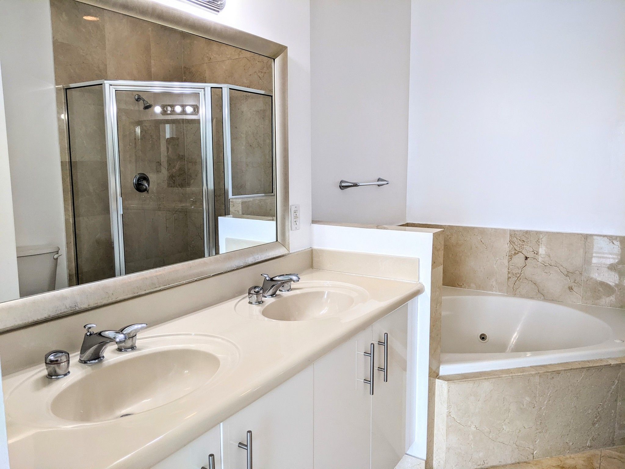 7910 Harbor Island Drive North Bay Village FL 33141
