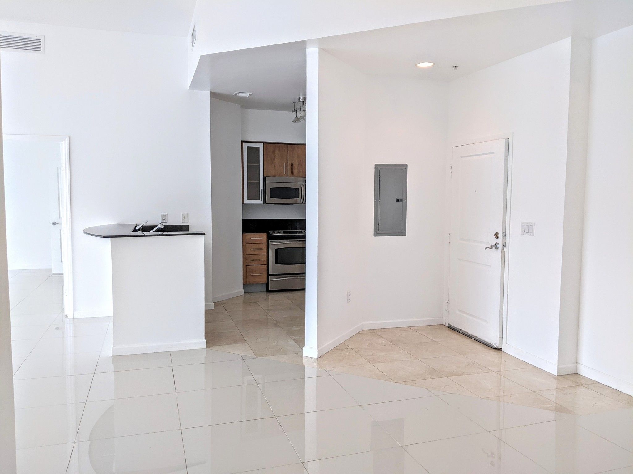 7910 Harbor Island Drive North Bay Village FL 33141