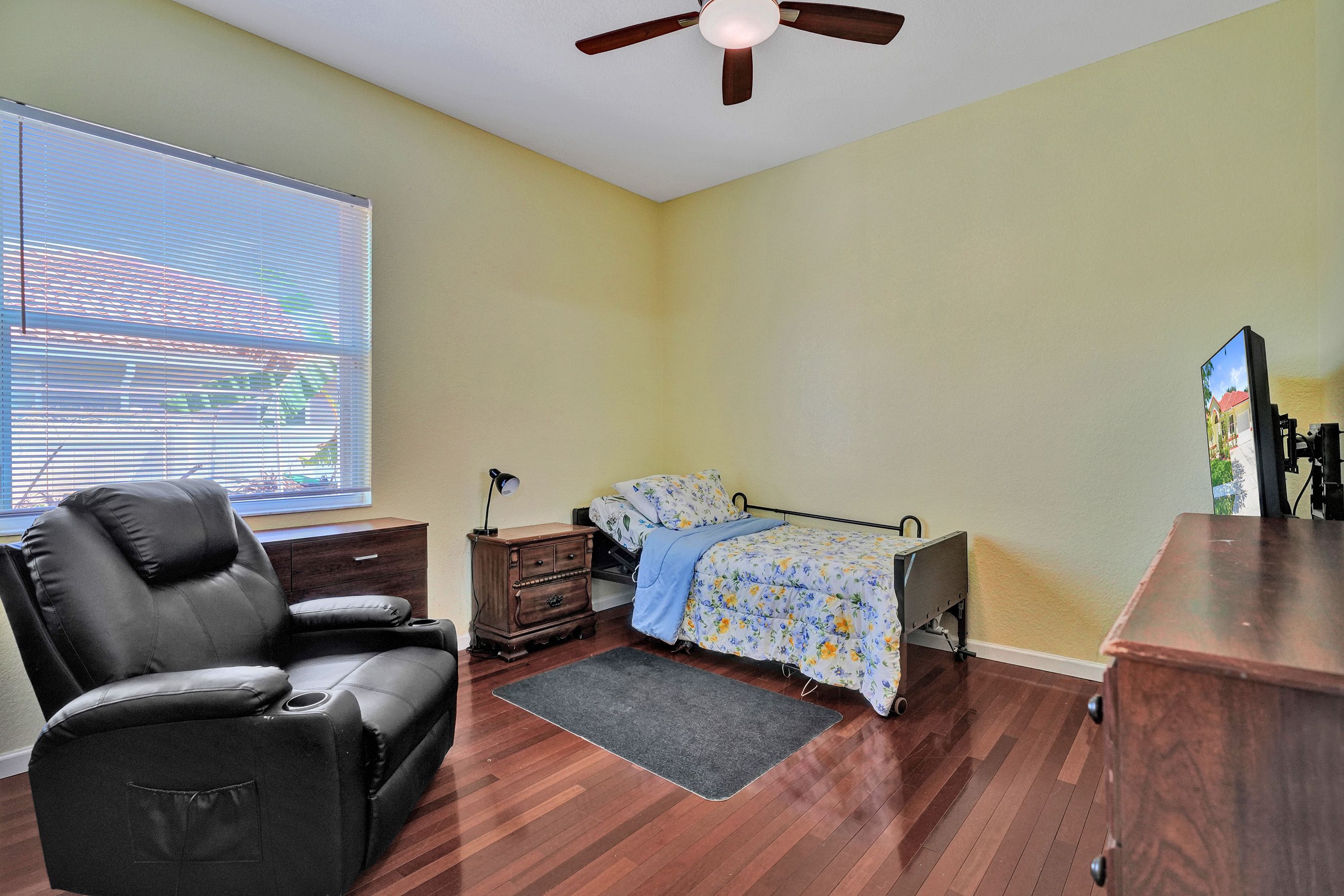 4401 SW 74th Terrace Davie FL 33314