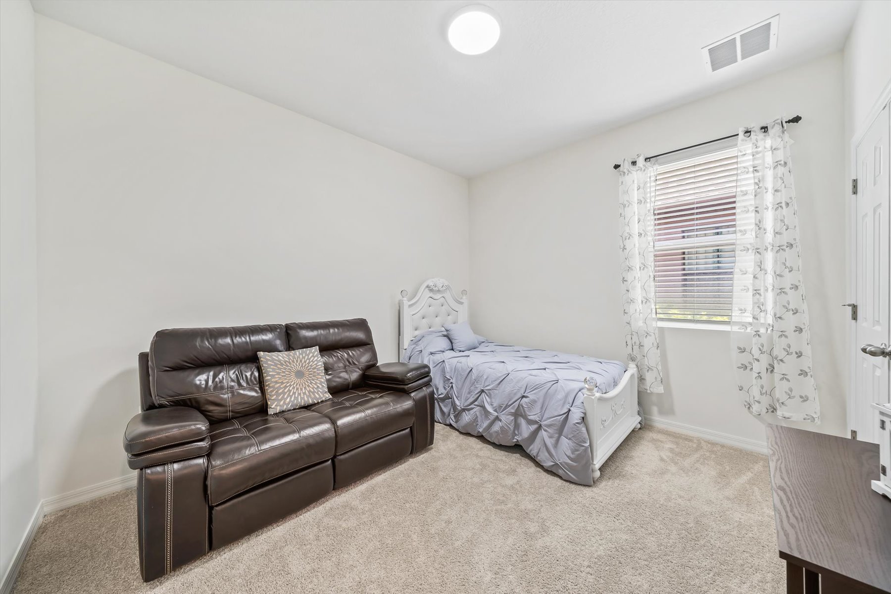 2193 Capital Drive SE Palm Bay FL 32909