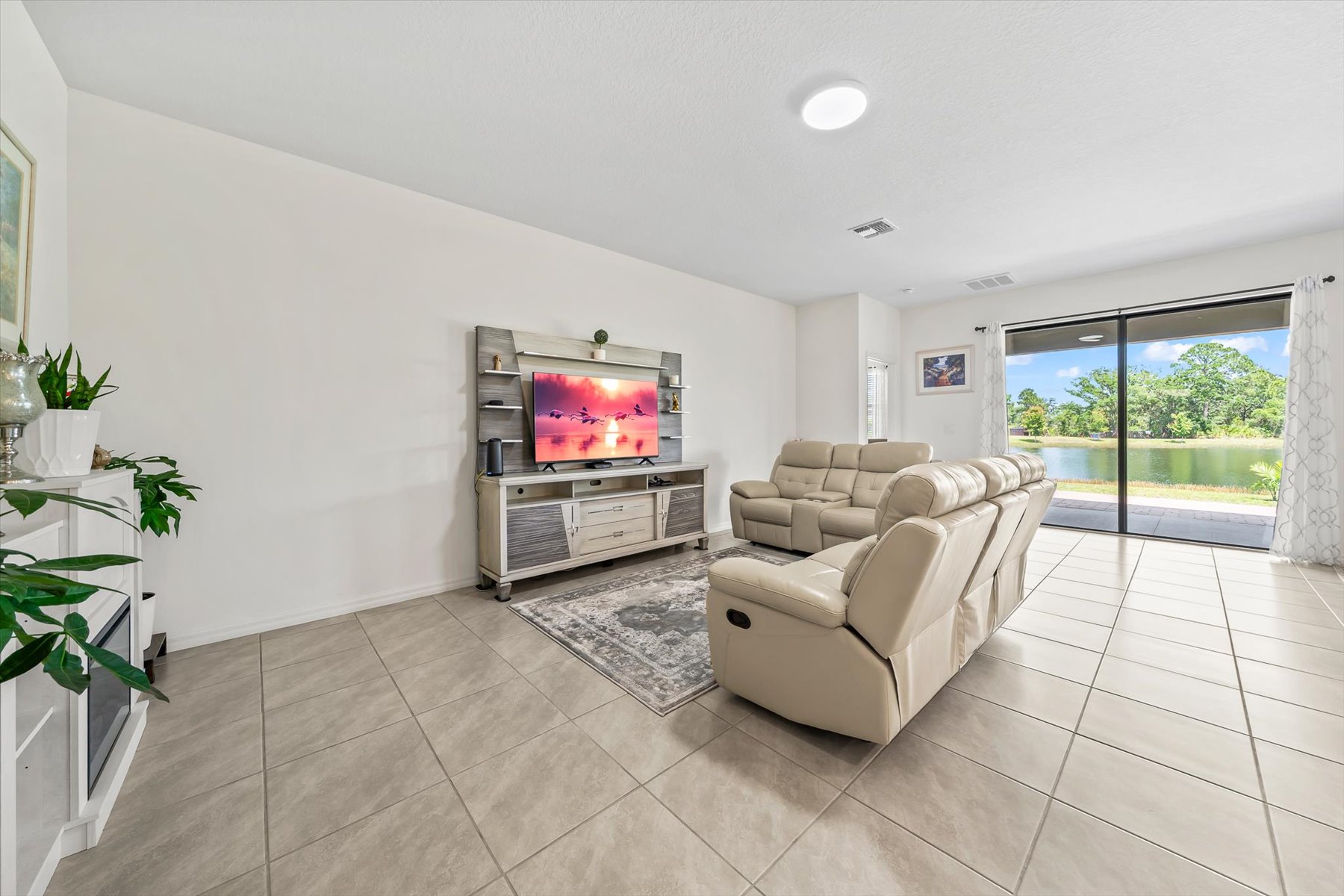 2193 Capital Drive SE Palm Bay FL 32909