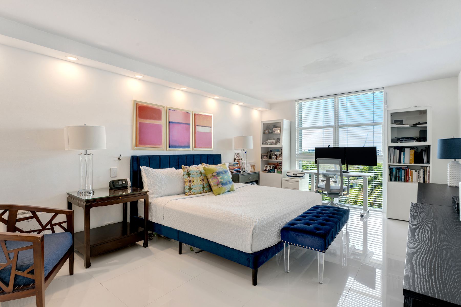 1000 Quayside Terrace Miami FL 33138