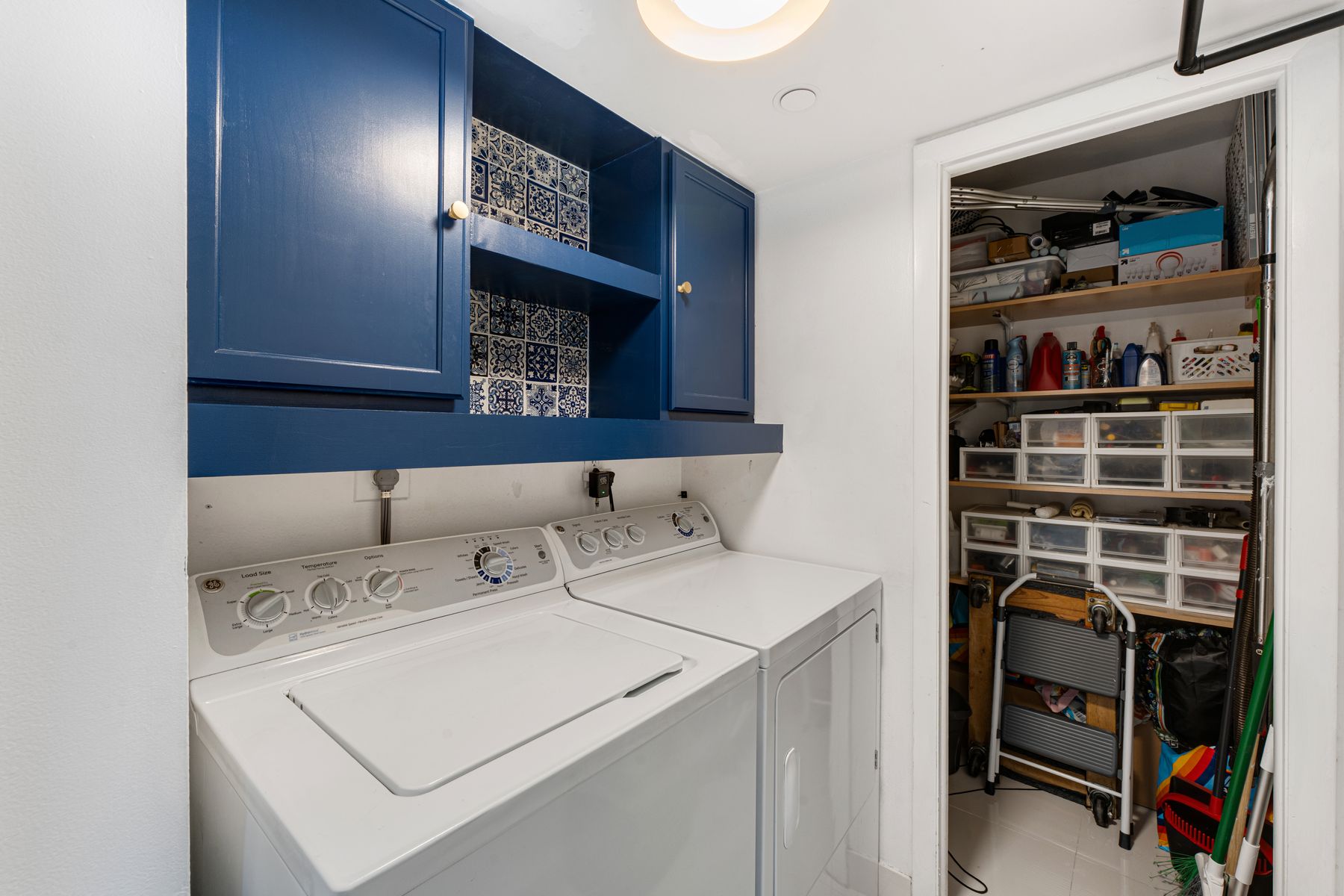 1000 Quayside Terrace Miami FL 33138