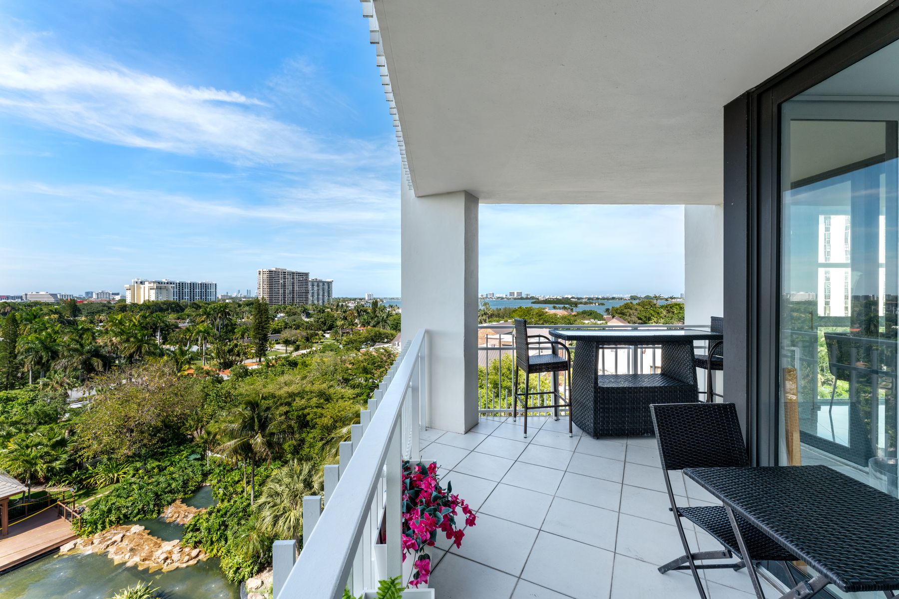 1000 Quayside Terrace Miami FL 33138