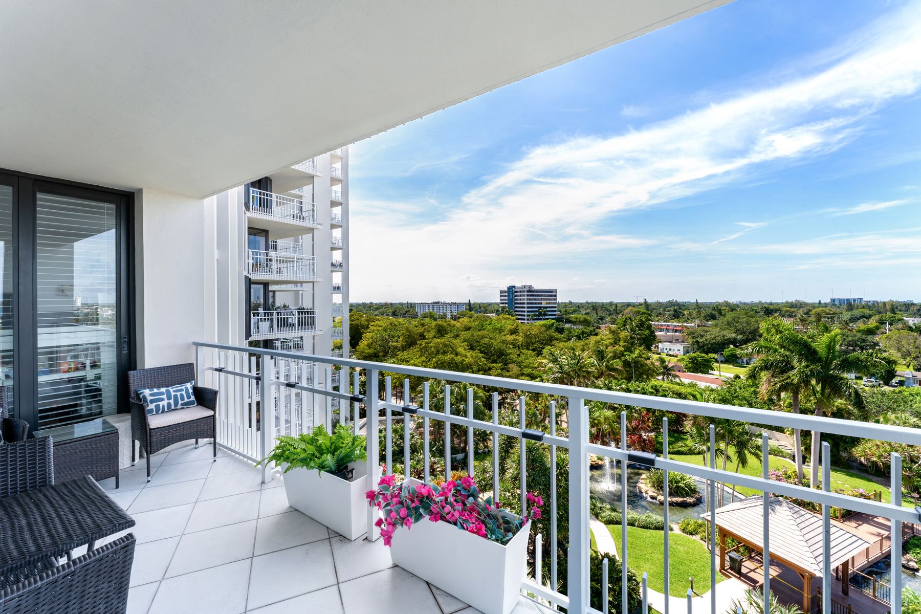 1000 Quayside Terrace Miami FL 33138