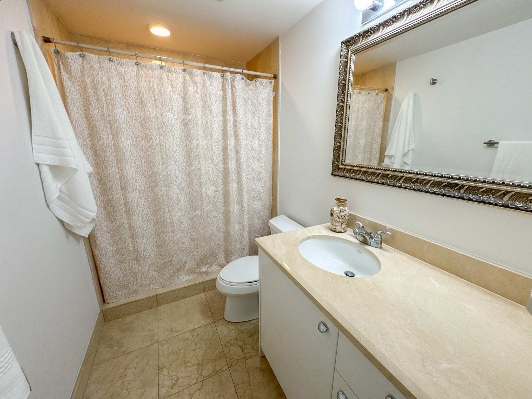19400 Turnberry Way Aventura FL 33180