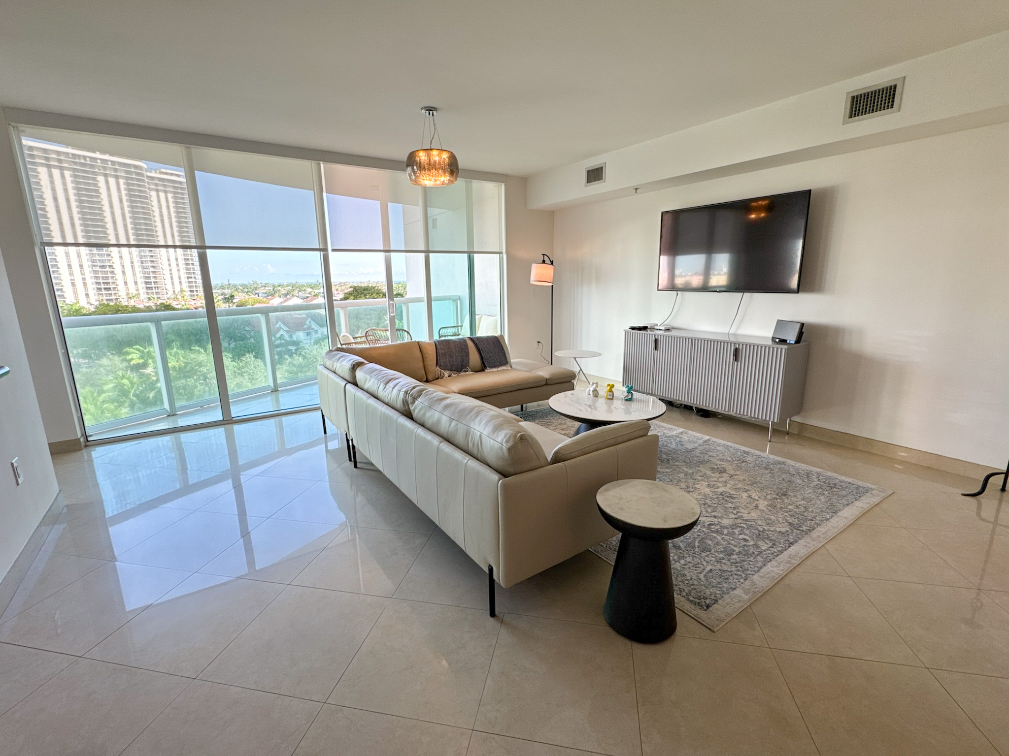19400 Turnberry Way Aventura FL 33180