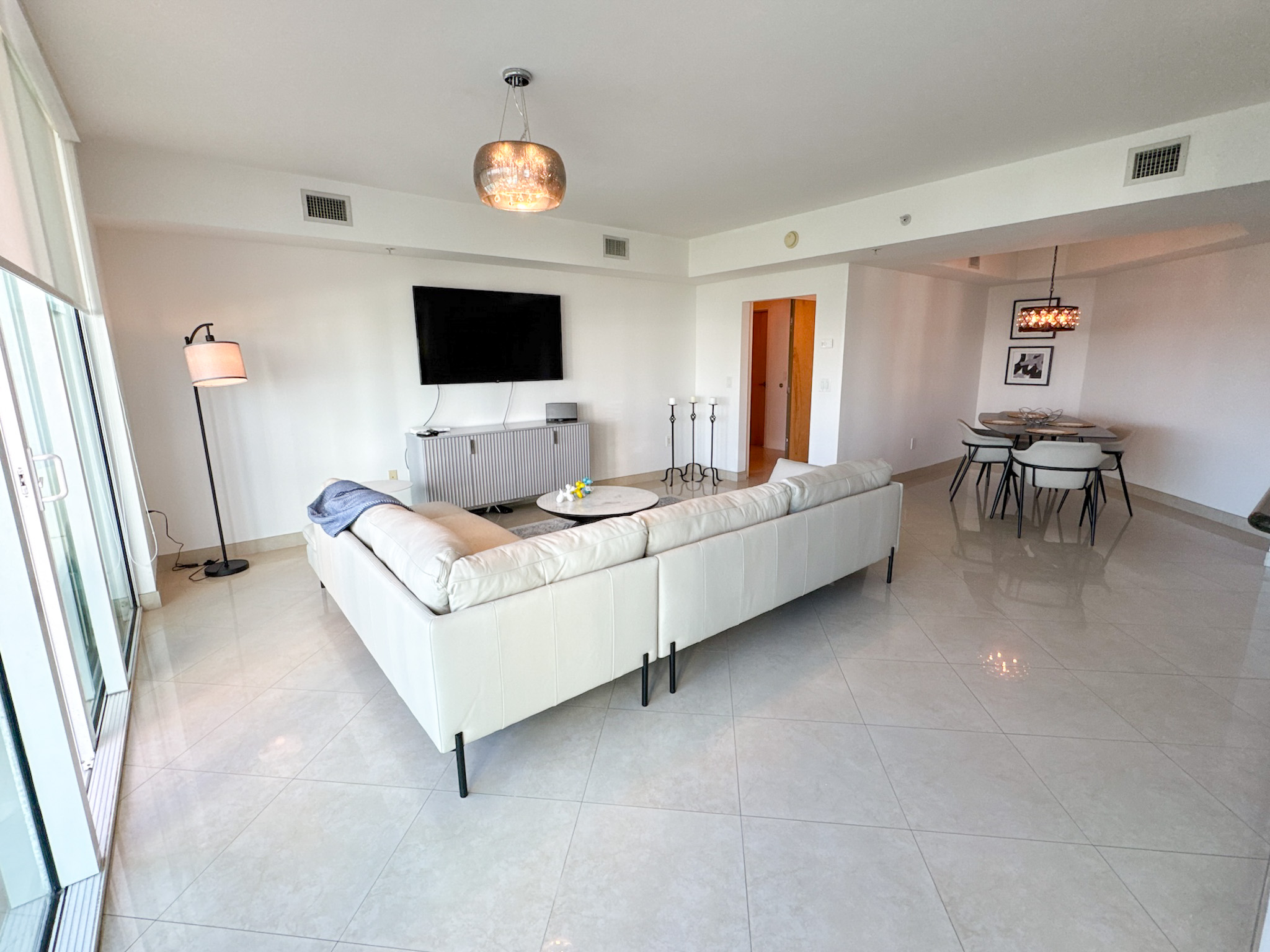 19400 Turnberry Way Aventura FL 33180