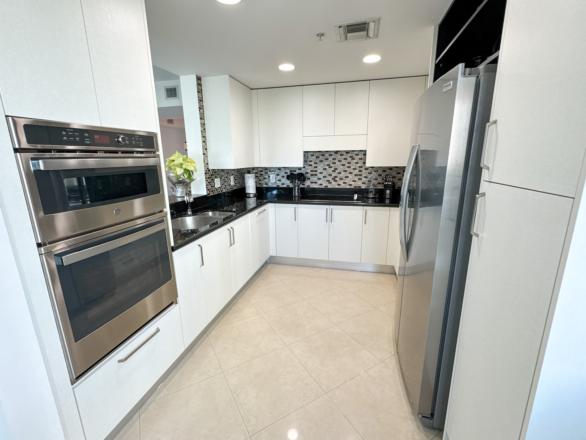19400 Turnberry Way Aventura FL 33180