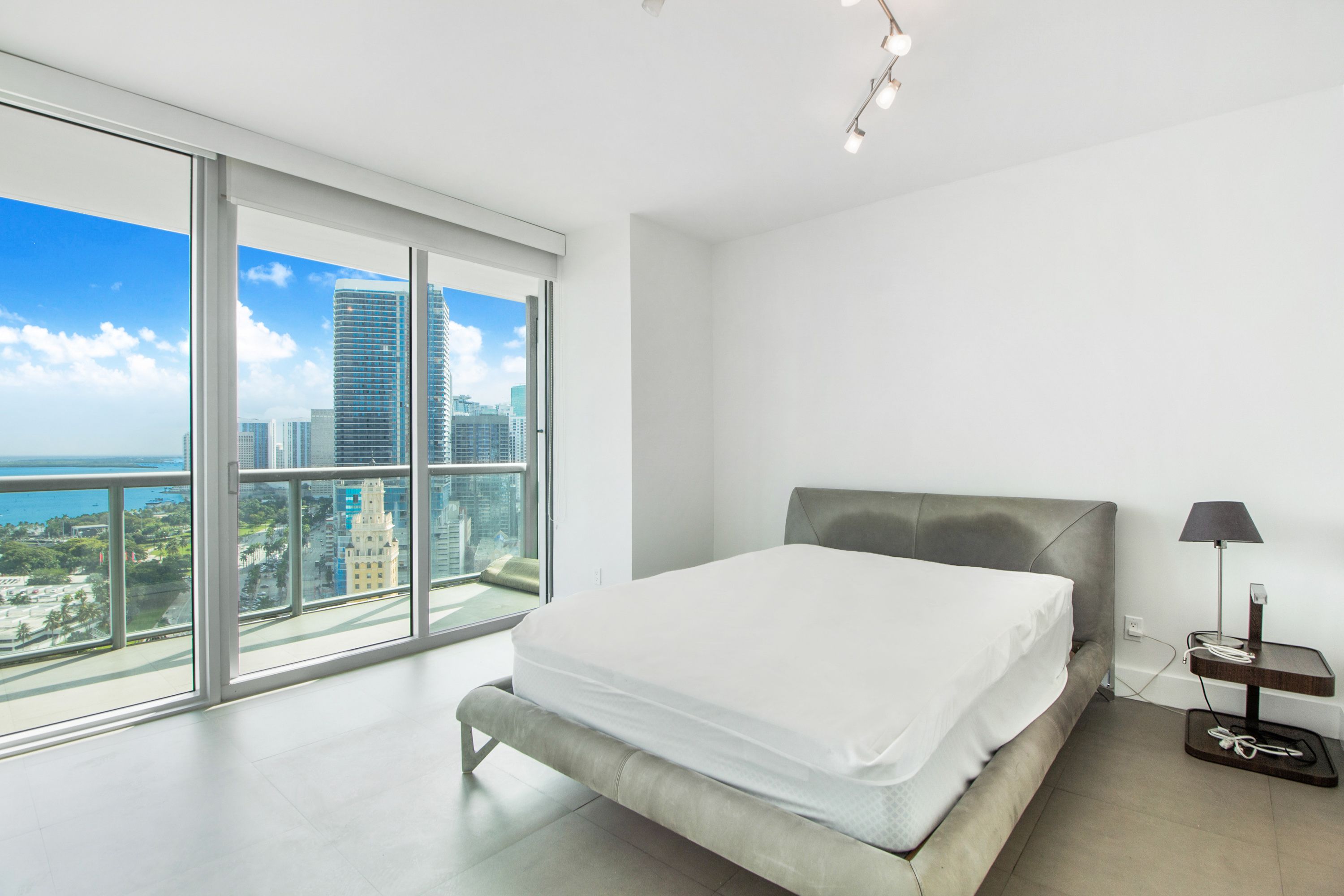 888 Biscayne Boulevard Miami FL 33132