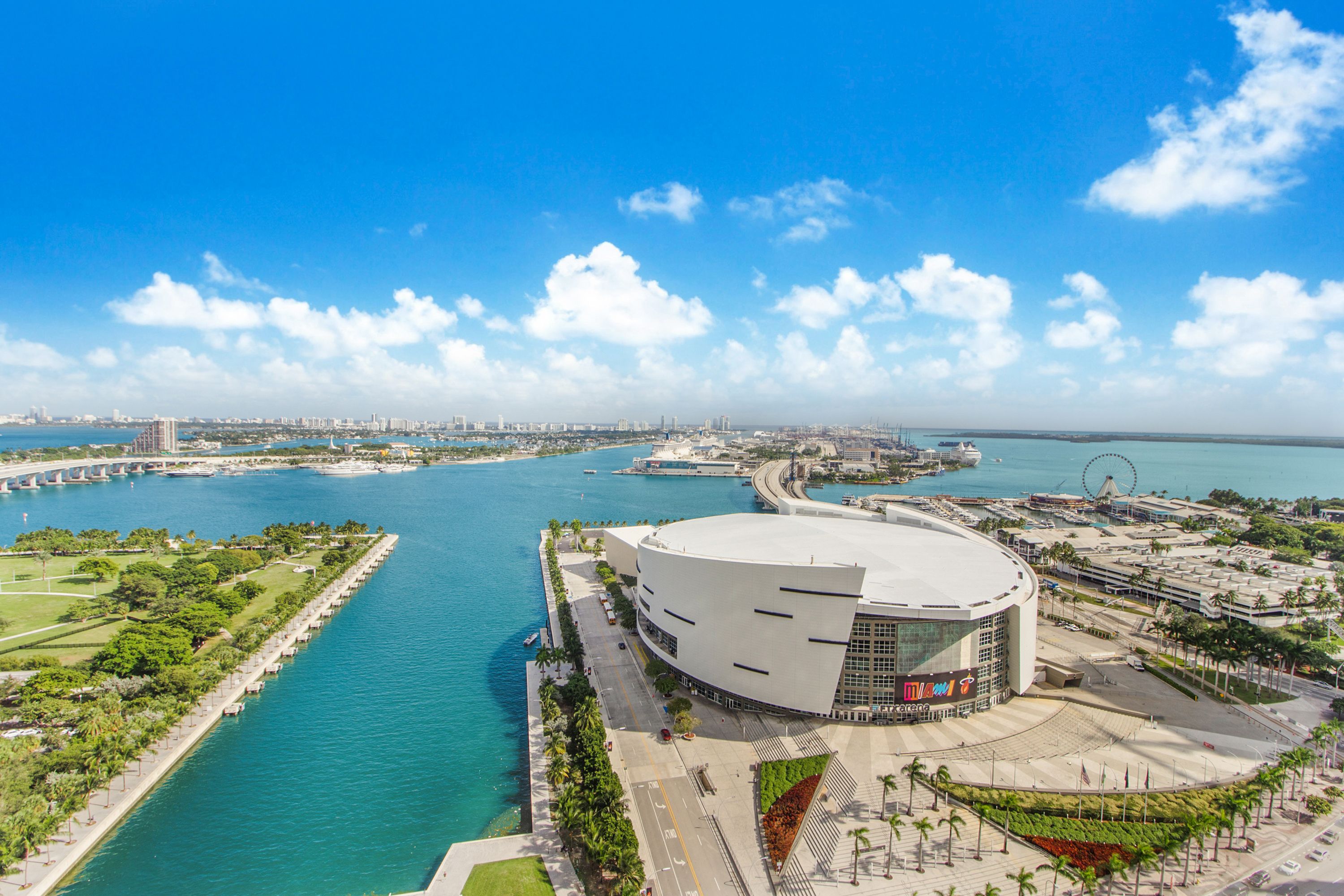 888 Biscayne Boulevard Miami FL 33132