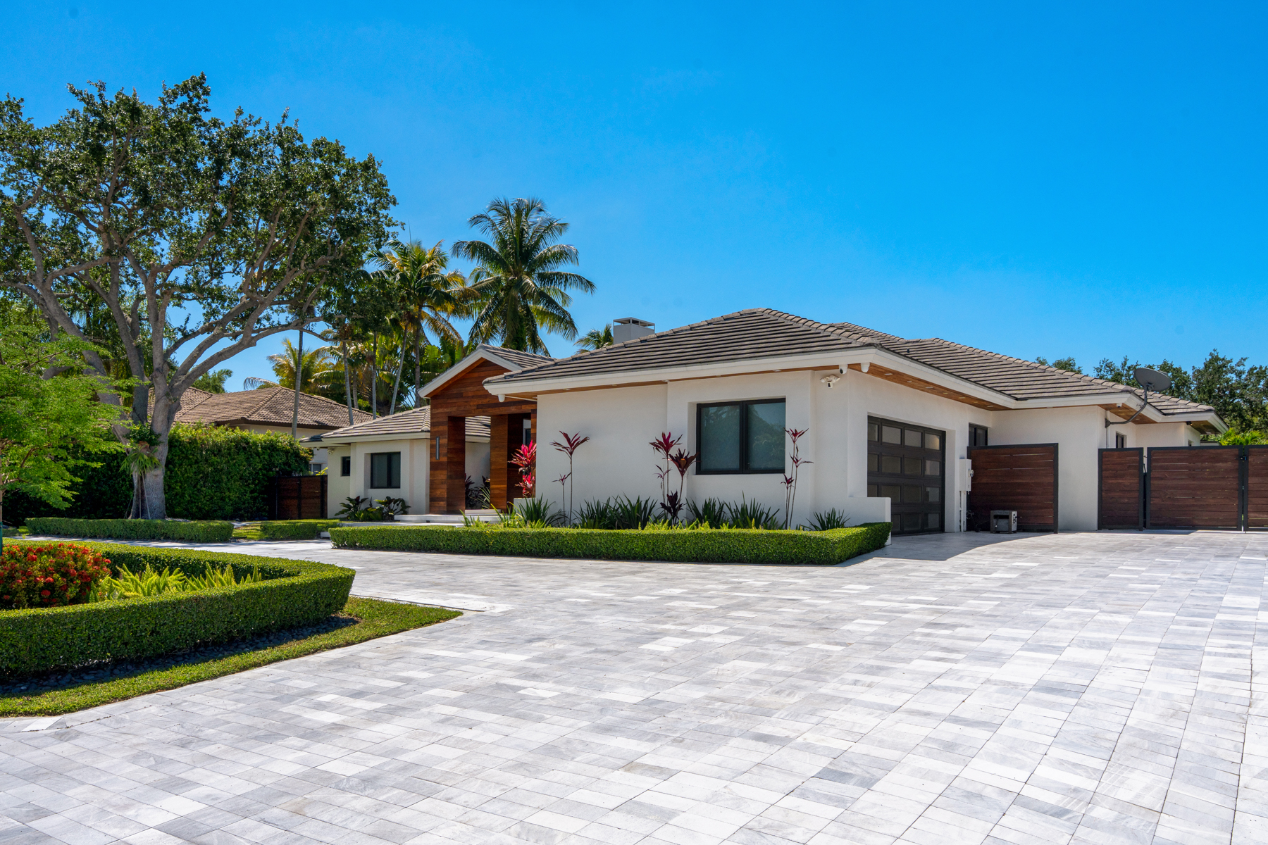 10040 SW 124th Street Miami FL 33176