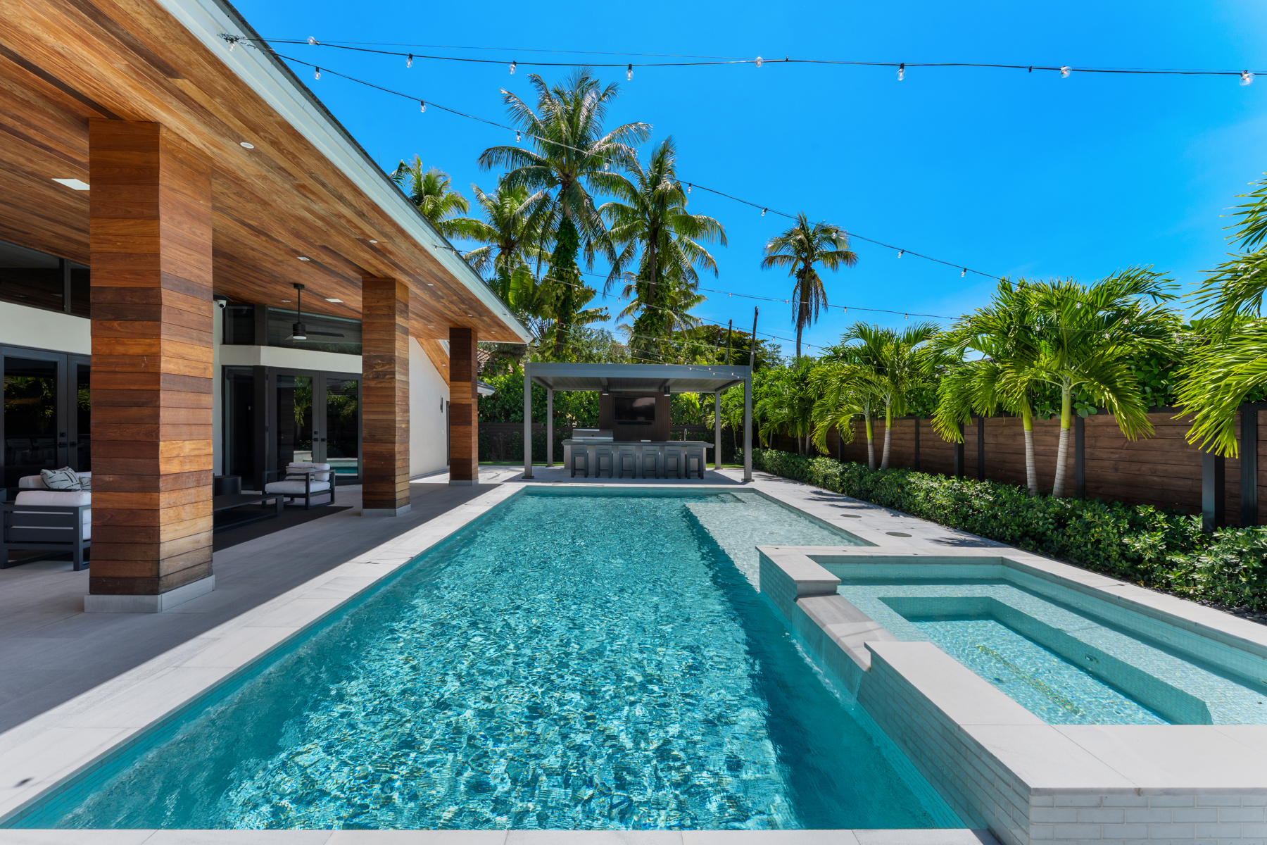 10040 SW 124th Street Miami FL 33176