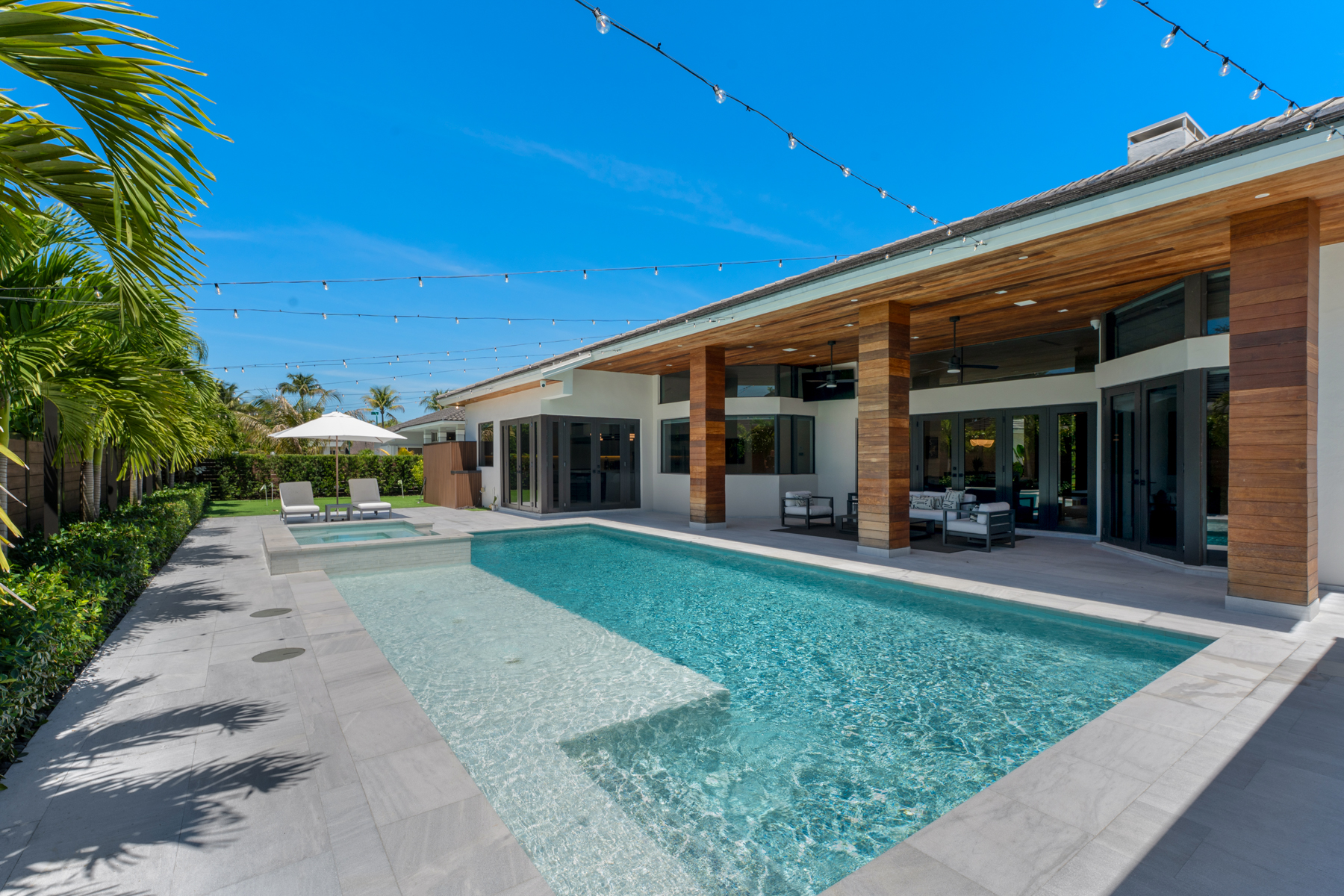 10040 SW 124th Street Miami FL 33176