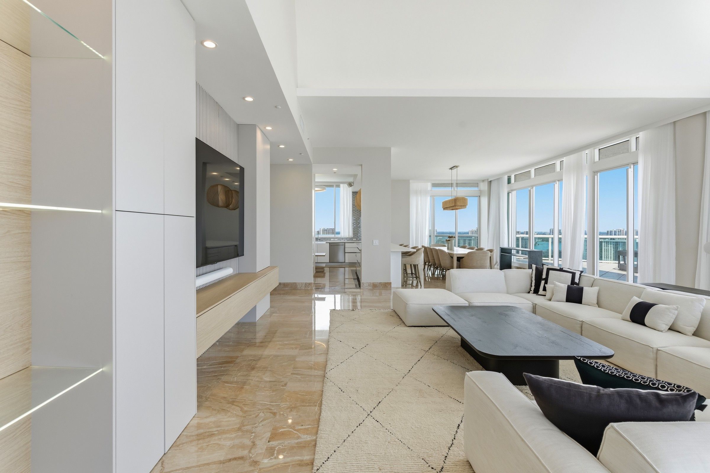 16400 Collins Avenue Sunny Isles Beach FL 33160