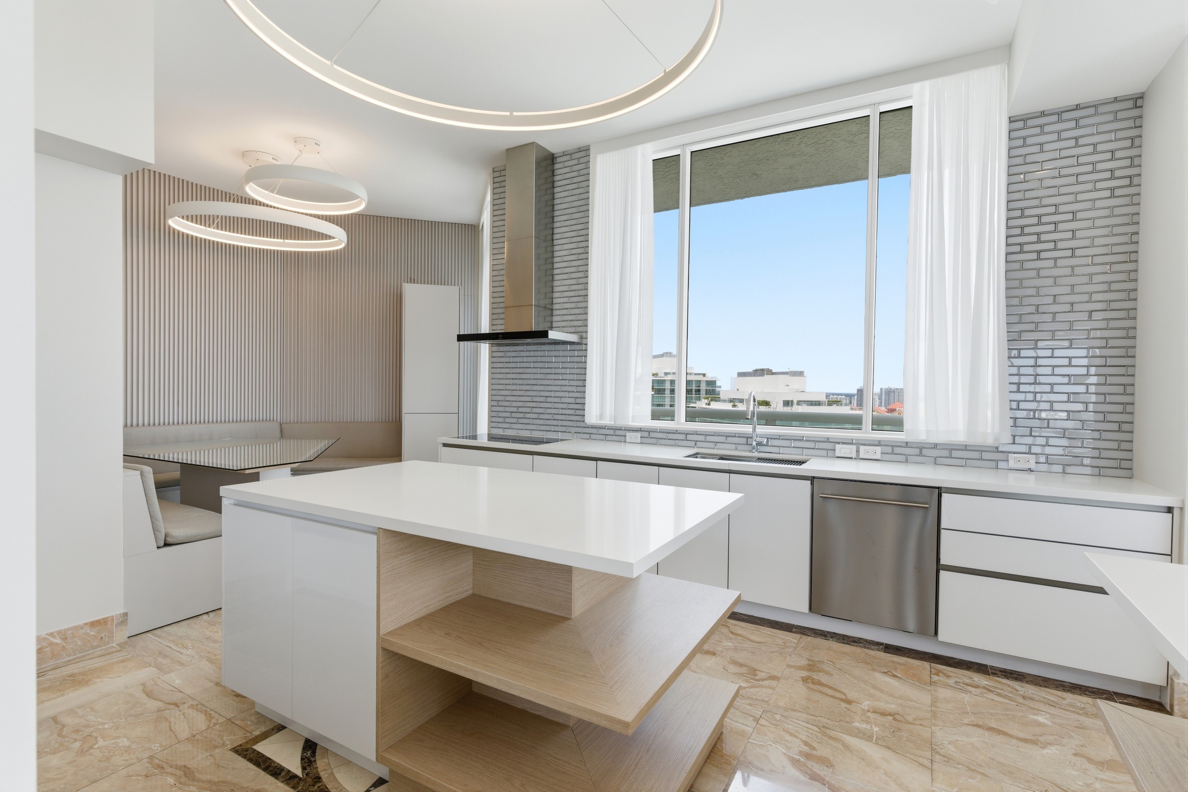 16400 Collins Avenue Sunny Isles Beach FL 33160