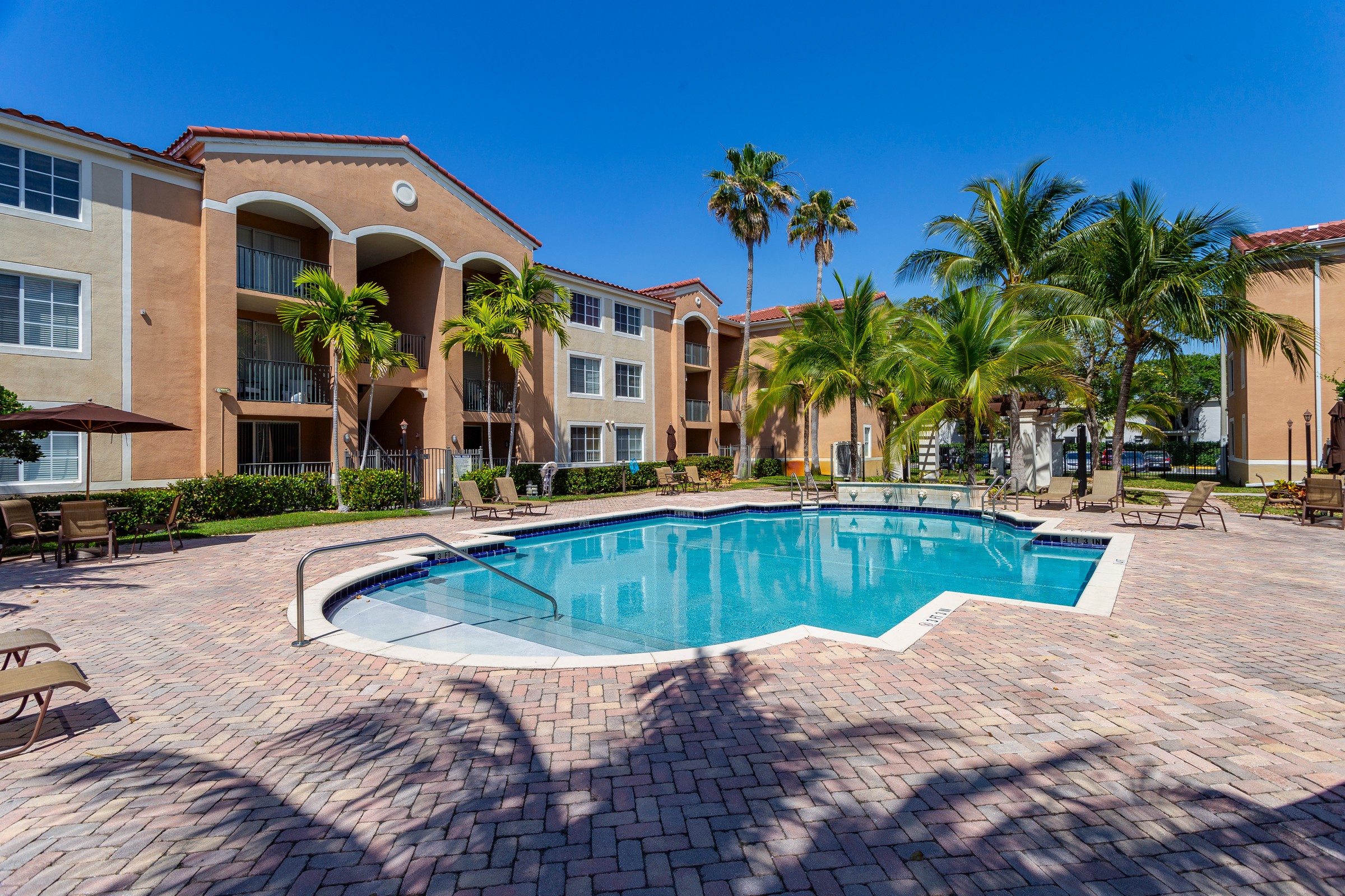 6861 SW 44th Street Miami FL 33155