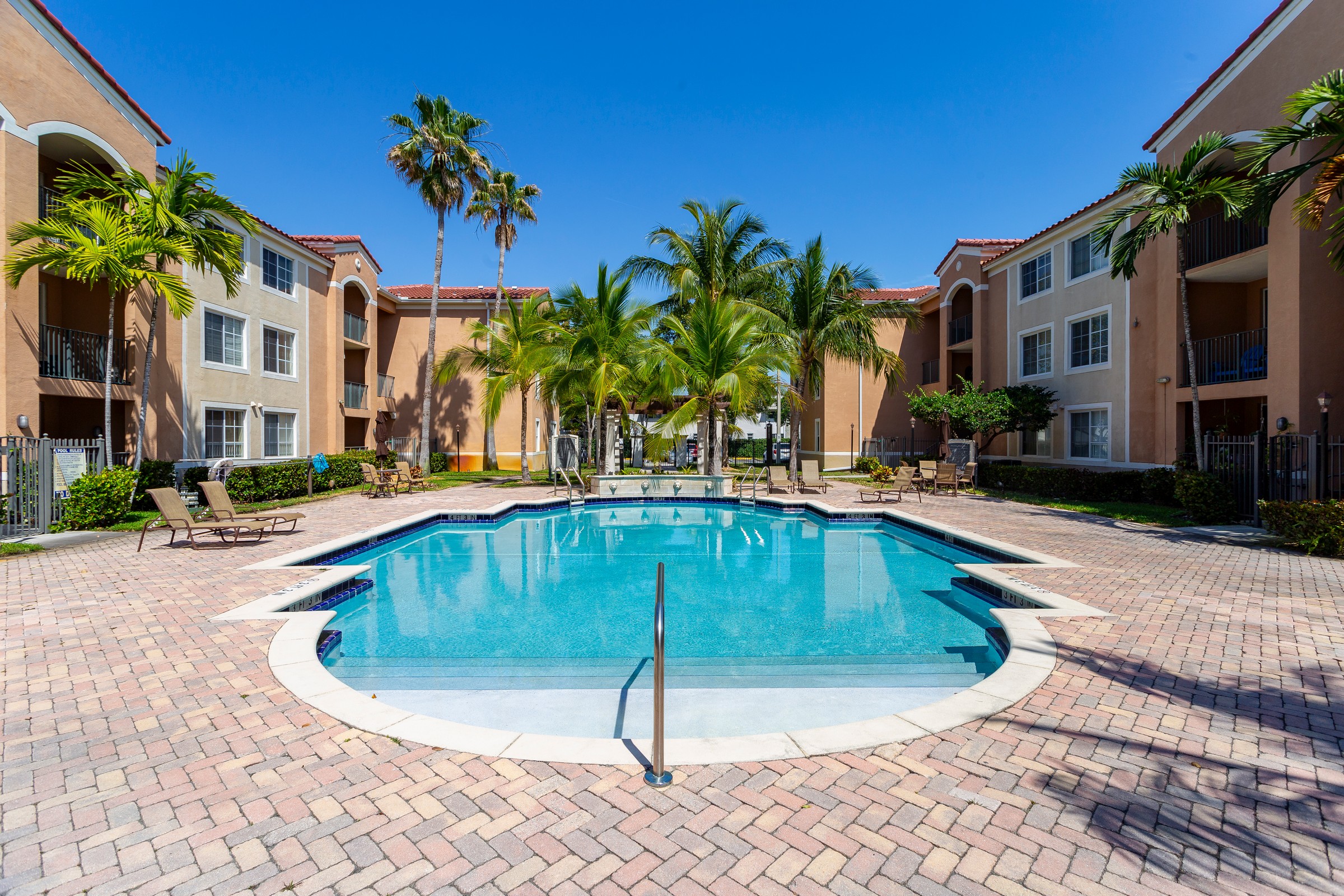 6861 SW 44th Street Miami FL 33155