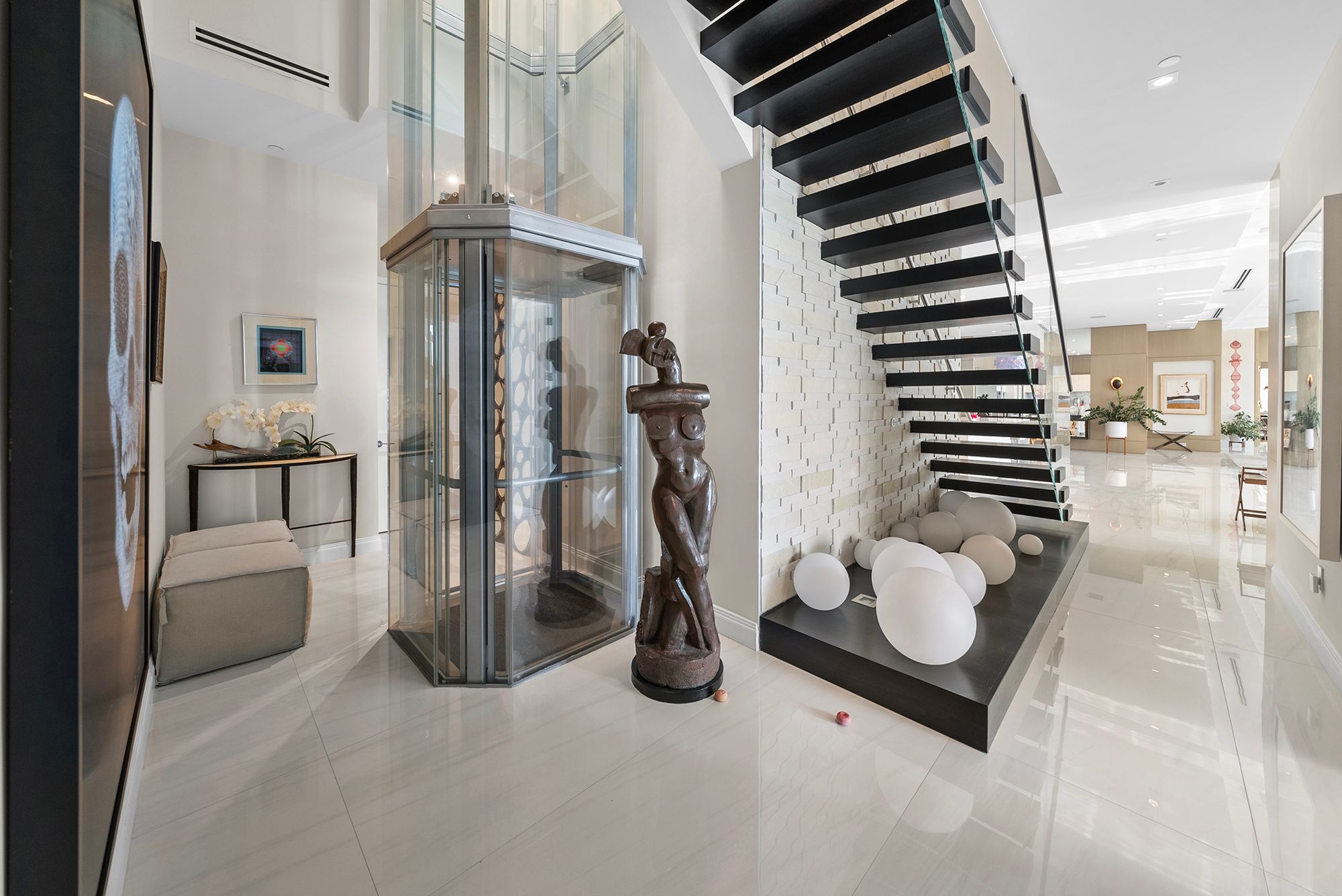 10201 Collins Avenue Bal Harbour FL 33154